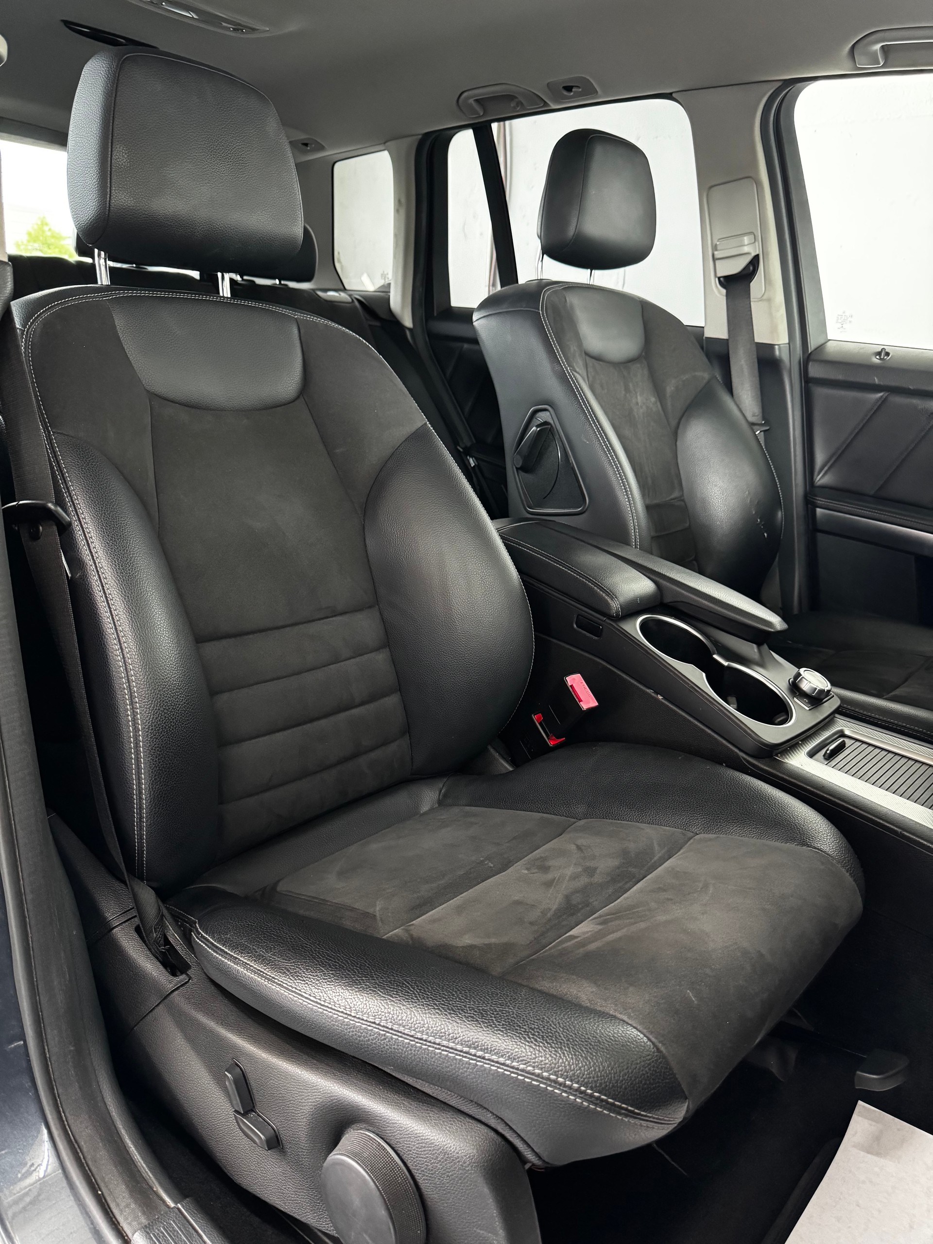 MERCEDES-BENZ GLK 220 BlueTEC 4Matic 7G-Tronic-image-18