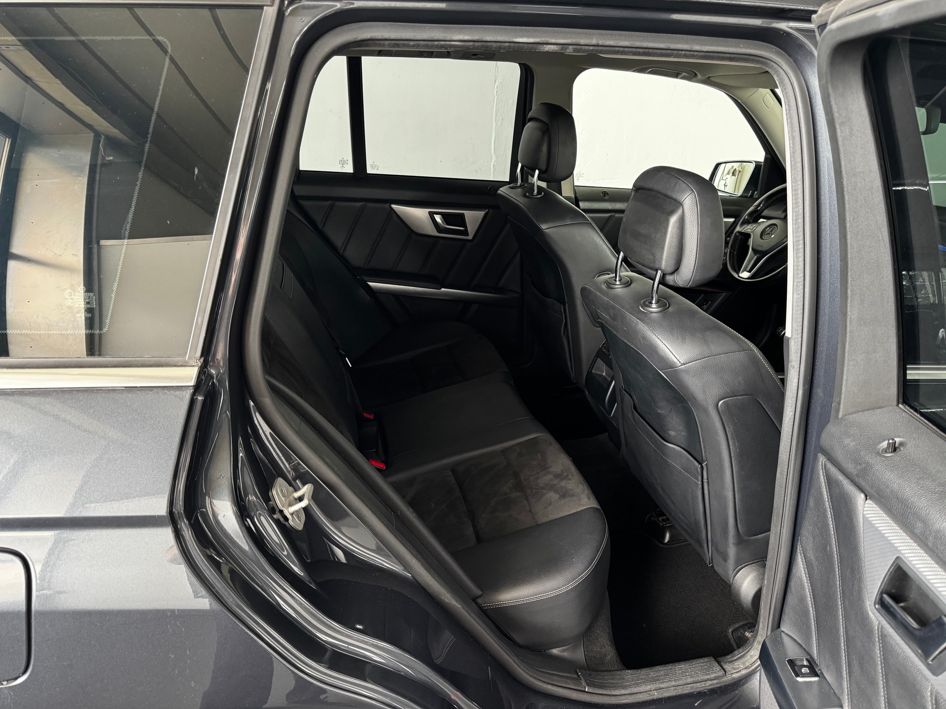 MERCEDES-BENZ GLK 220 BlueTEC 4Matic 7G-Tronic-image-19