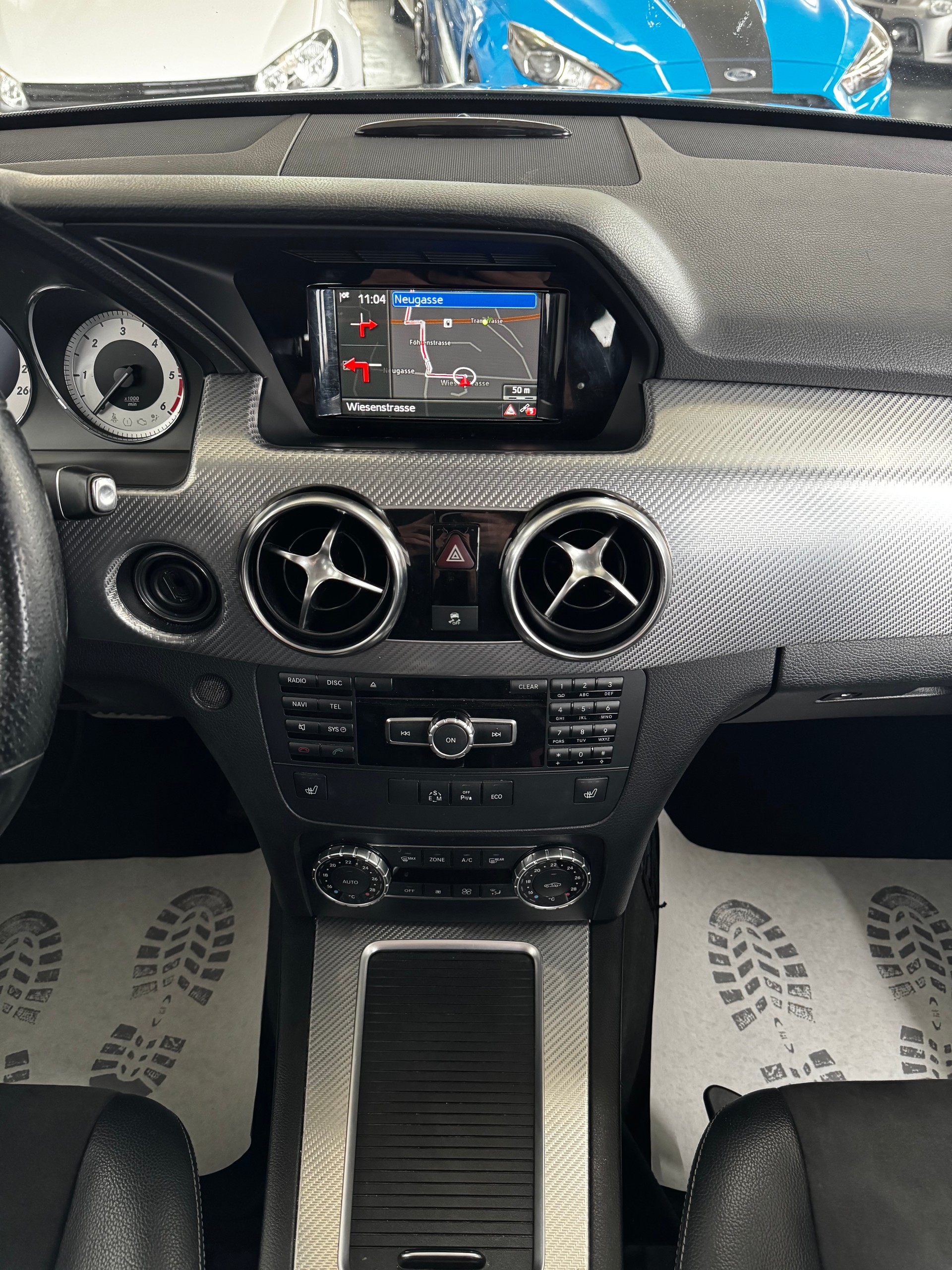 MERCEDES-BENZ GLK 220 BlueTEC 4Matic 7G-Tronic-image-16