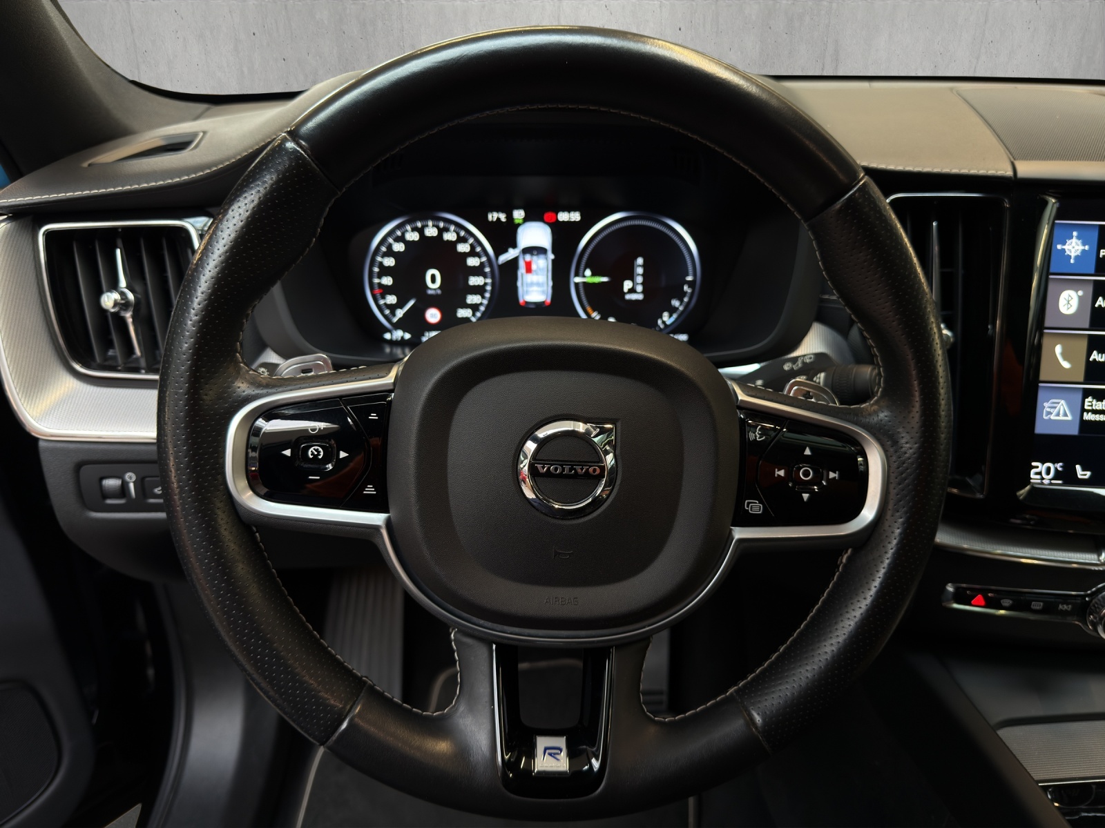VOLVO XC60 T8 eAWD R-Design Geartronic-image-9