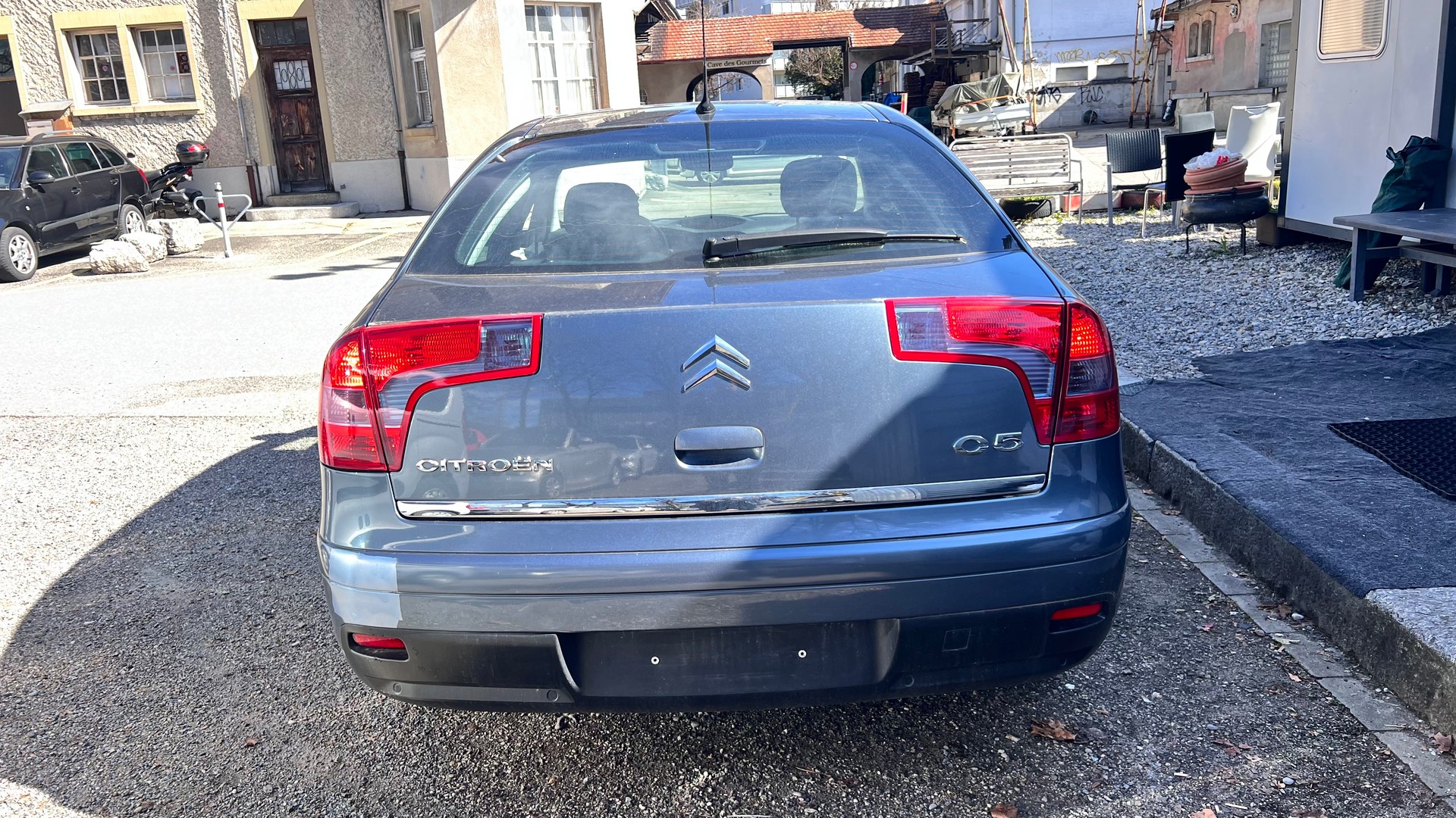 CITROEN C5 Berline 2.0i Exclusive-image-3