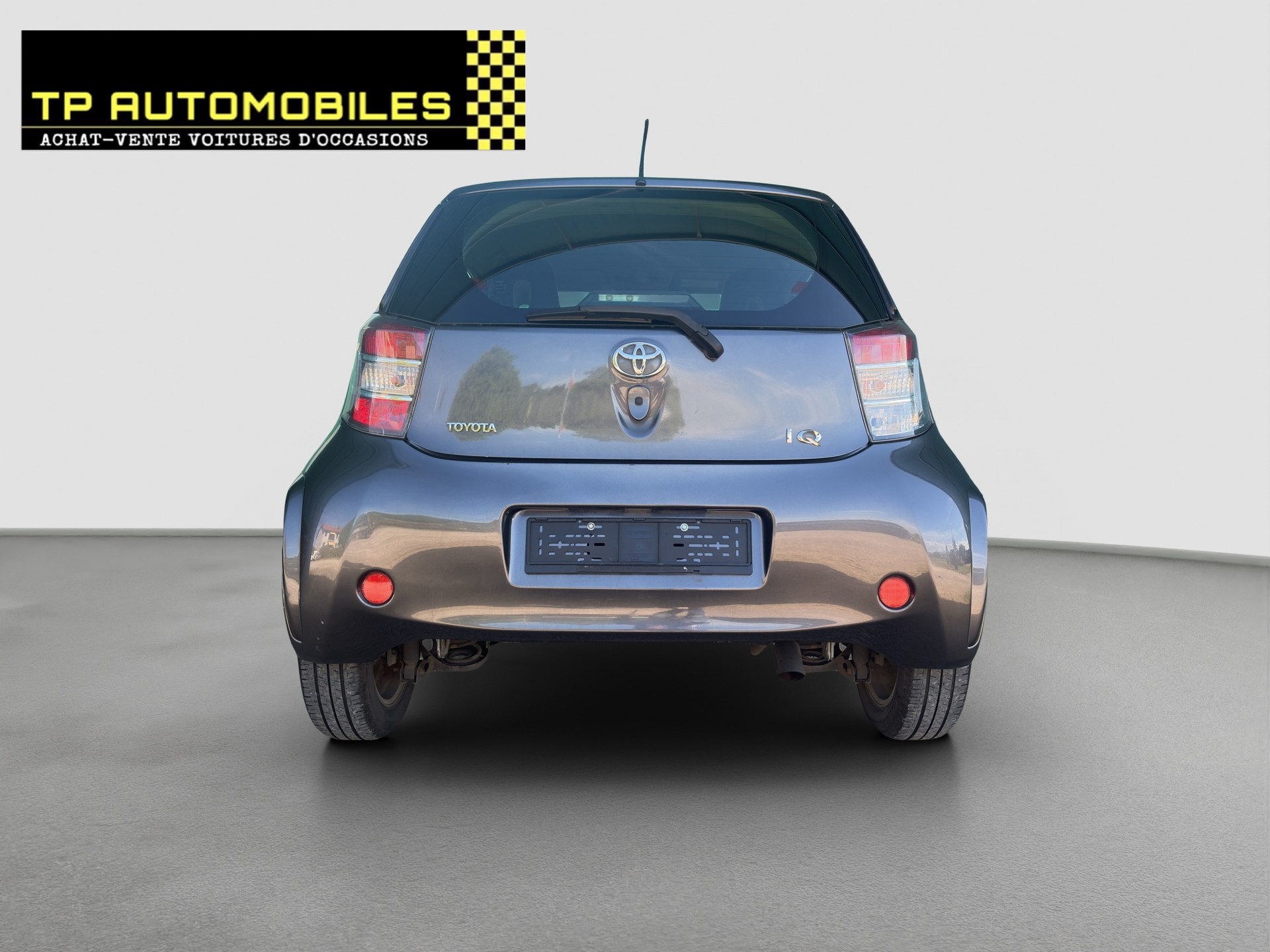 TOYOTA iQ3 1.33 Dual VVT-i Multidrive-image-5