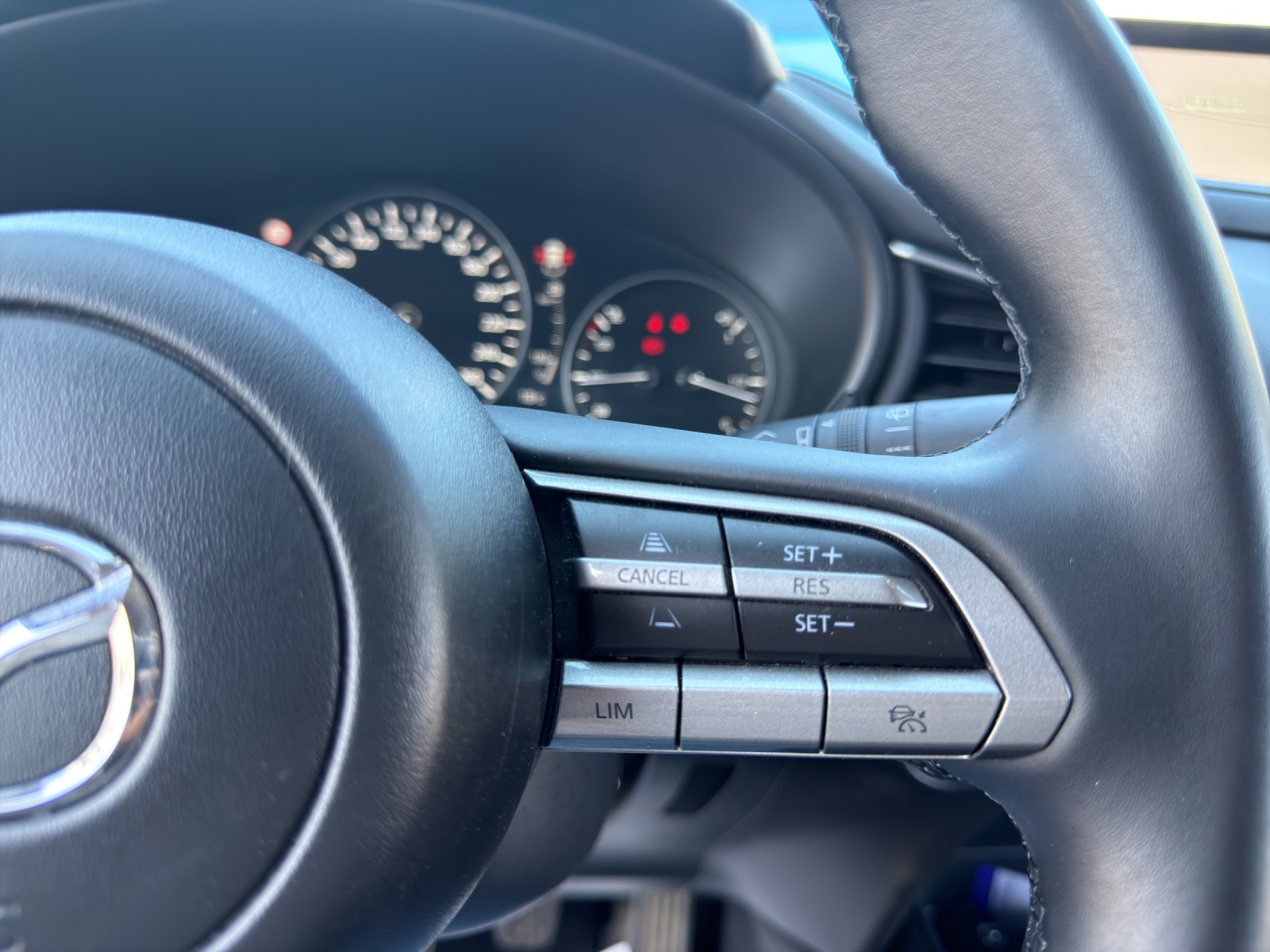 MAZDA CX-30 SKYACTIV-G 122 M Hybrid FWD Ambition-image-23