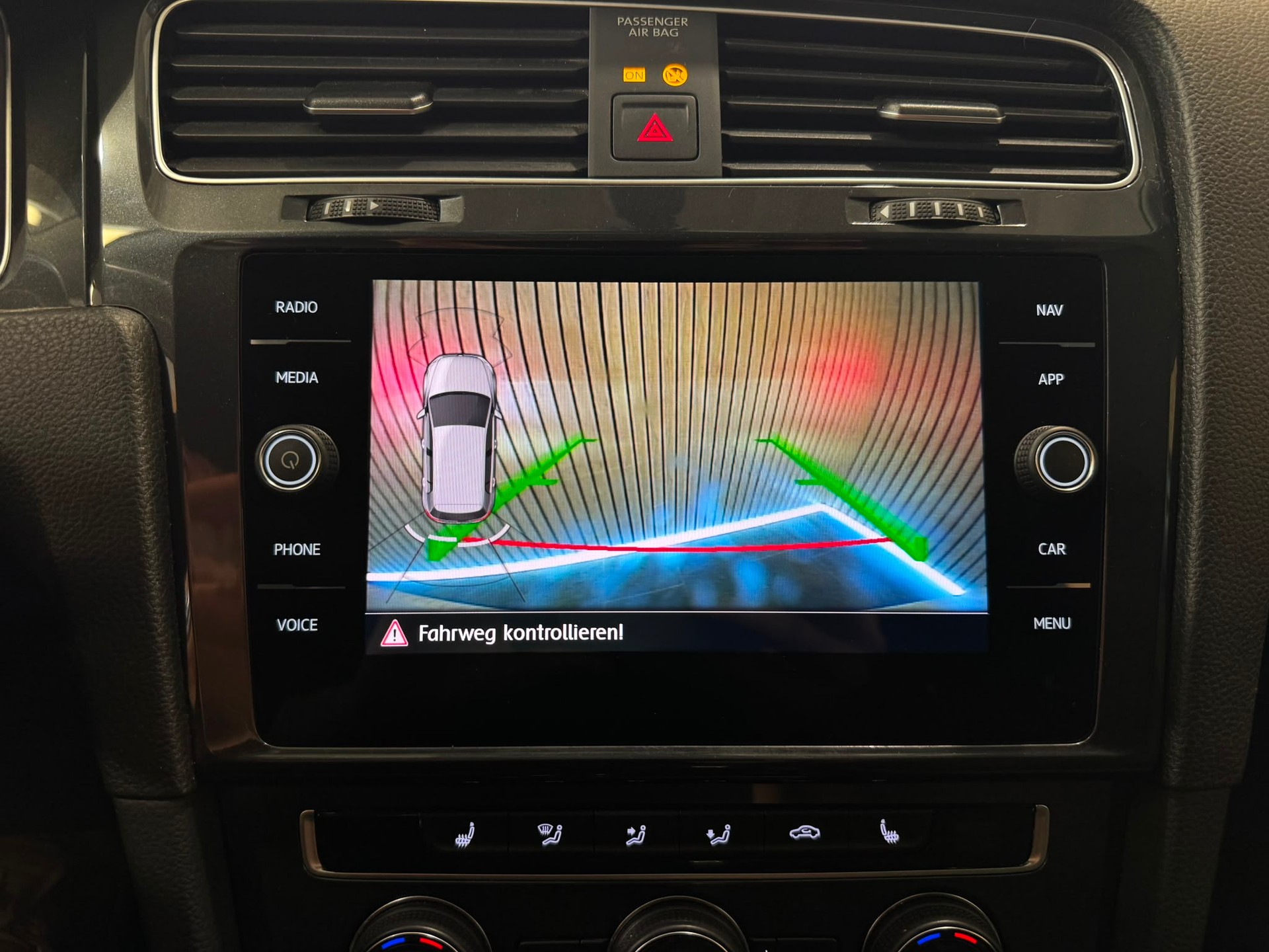 VW e-Golf-image-19