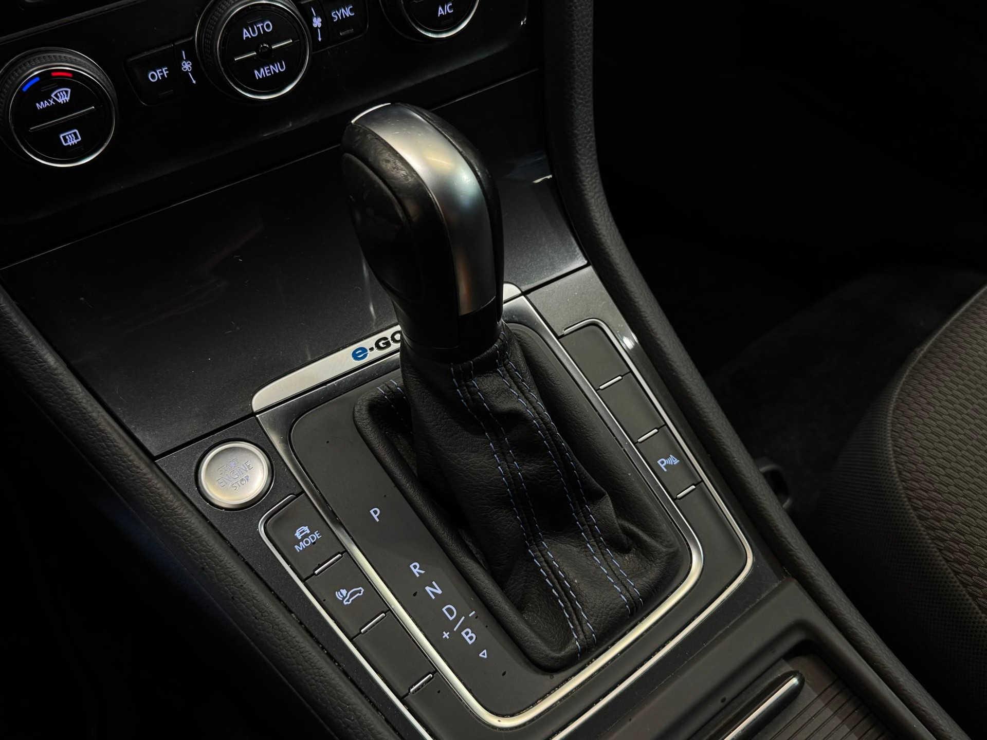 VW e-Golf-image-11