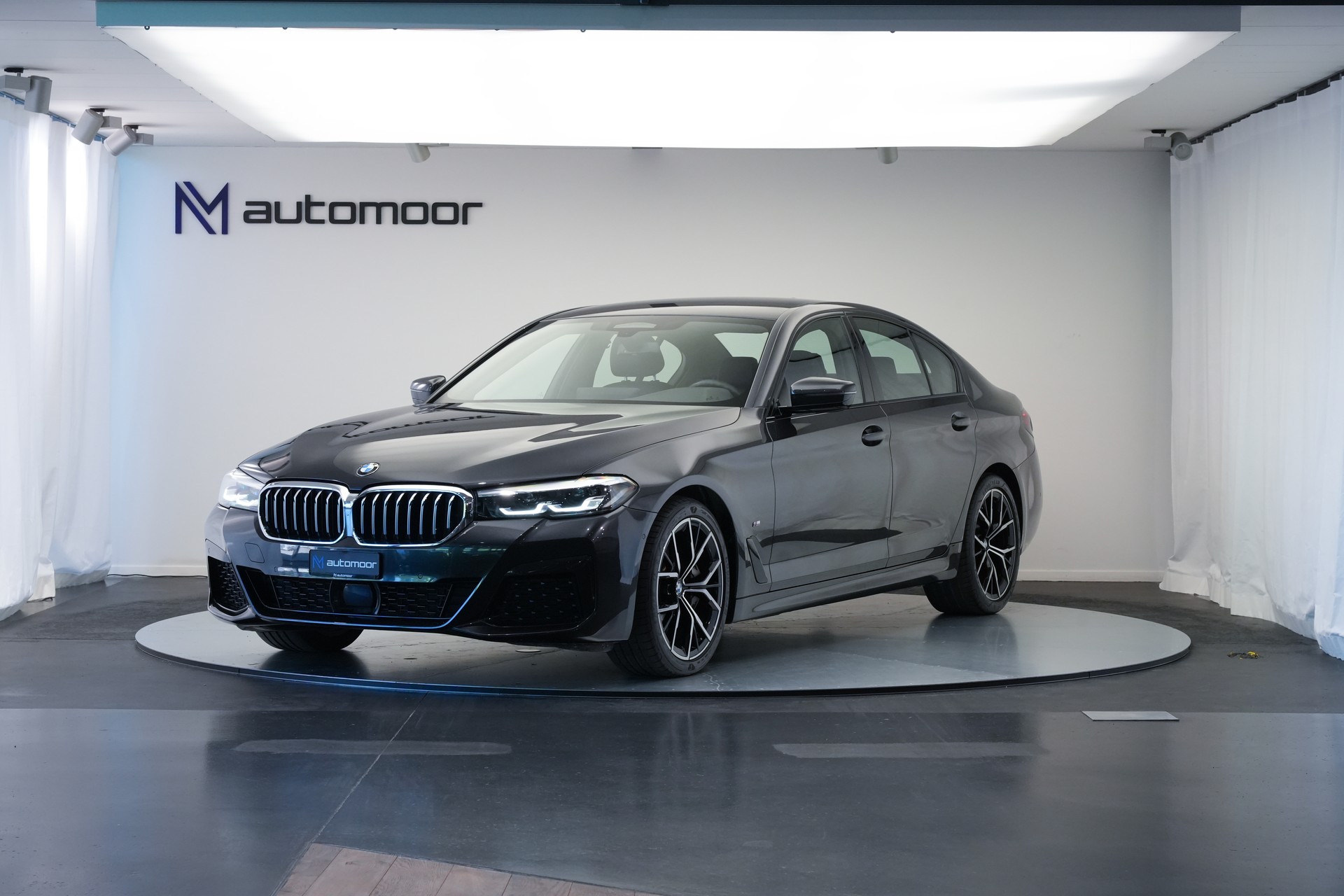 BMW 530d xDrive 48V M Sport Steptronic *AHK*