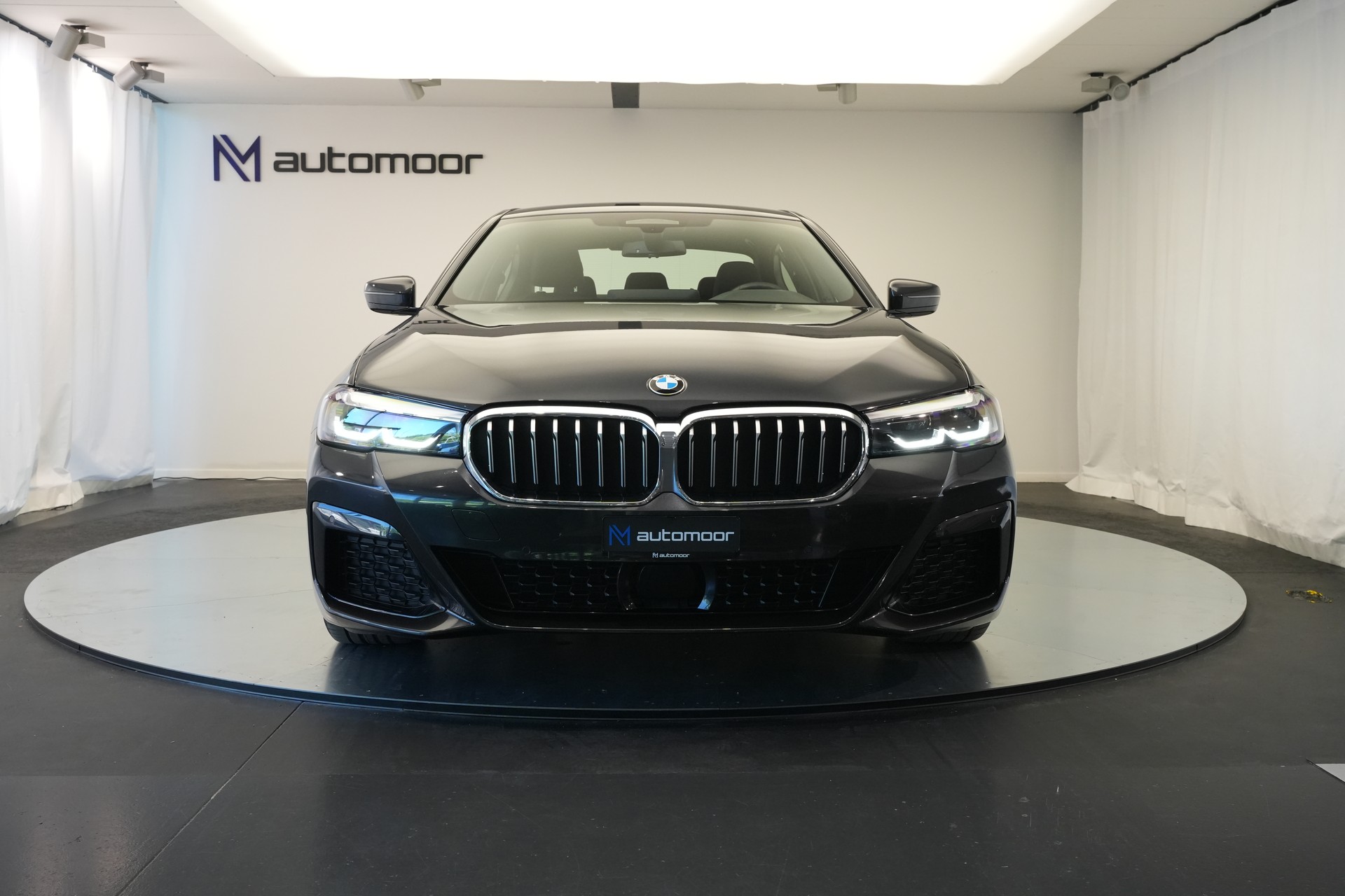 BMW 530d xDrive 48V M Sport Steptronic *AHK*-image-33