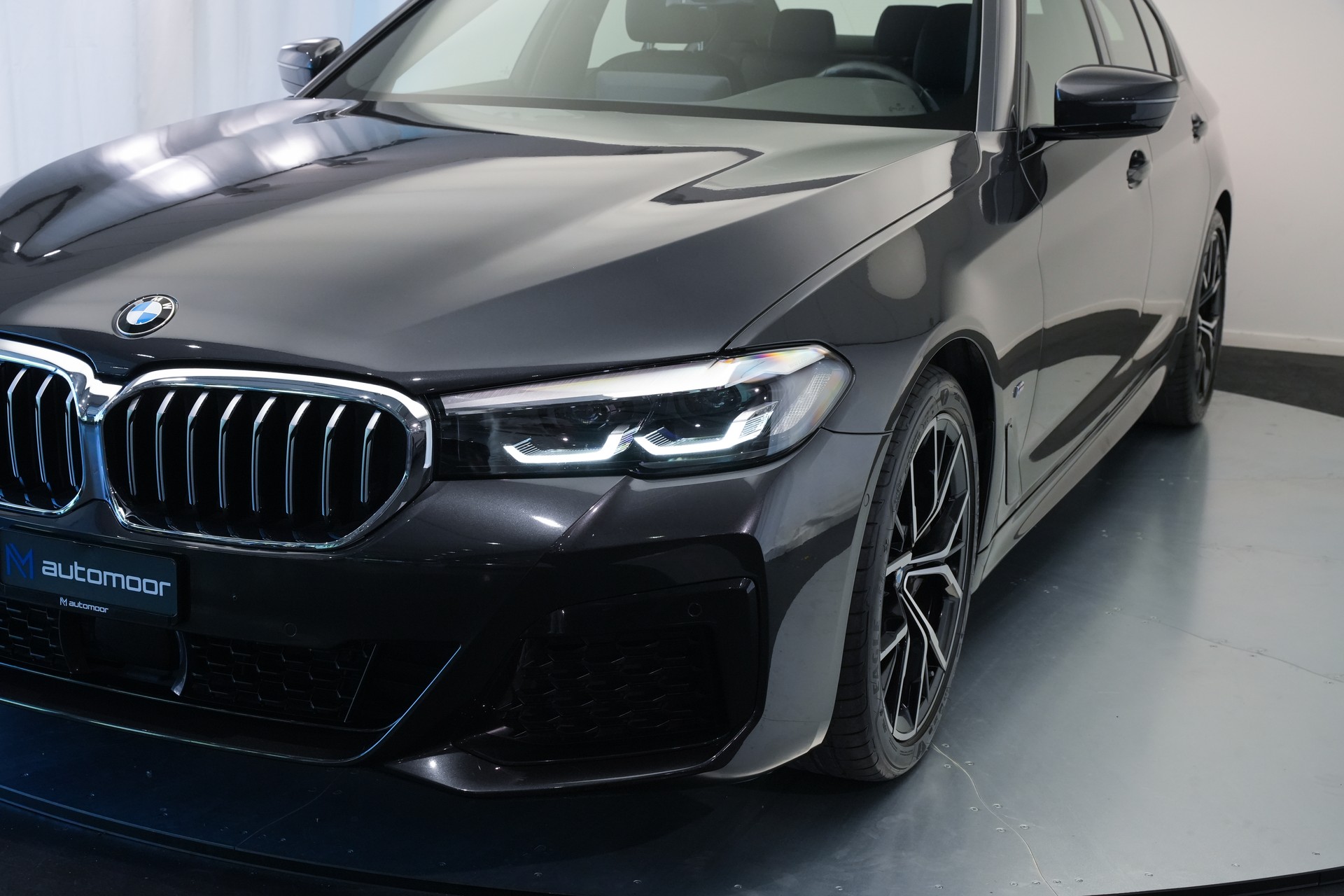 BMW 530d xDrive 48V M Sport Steptronic *AHK*-image-38