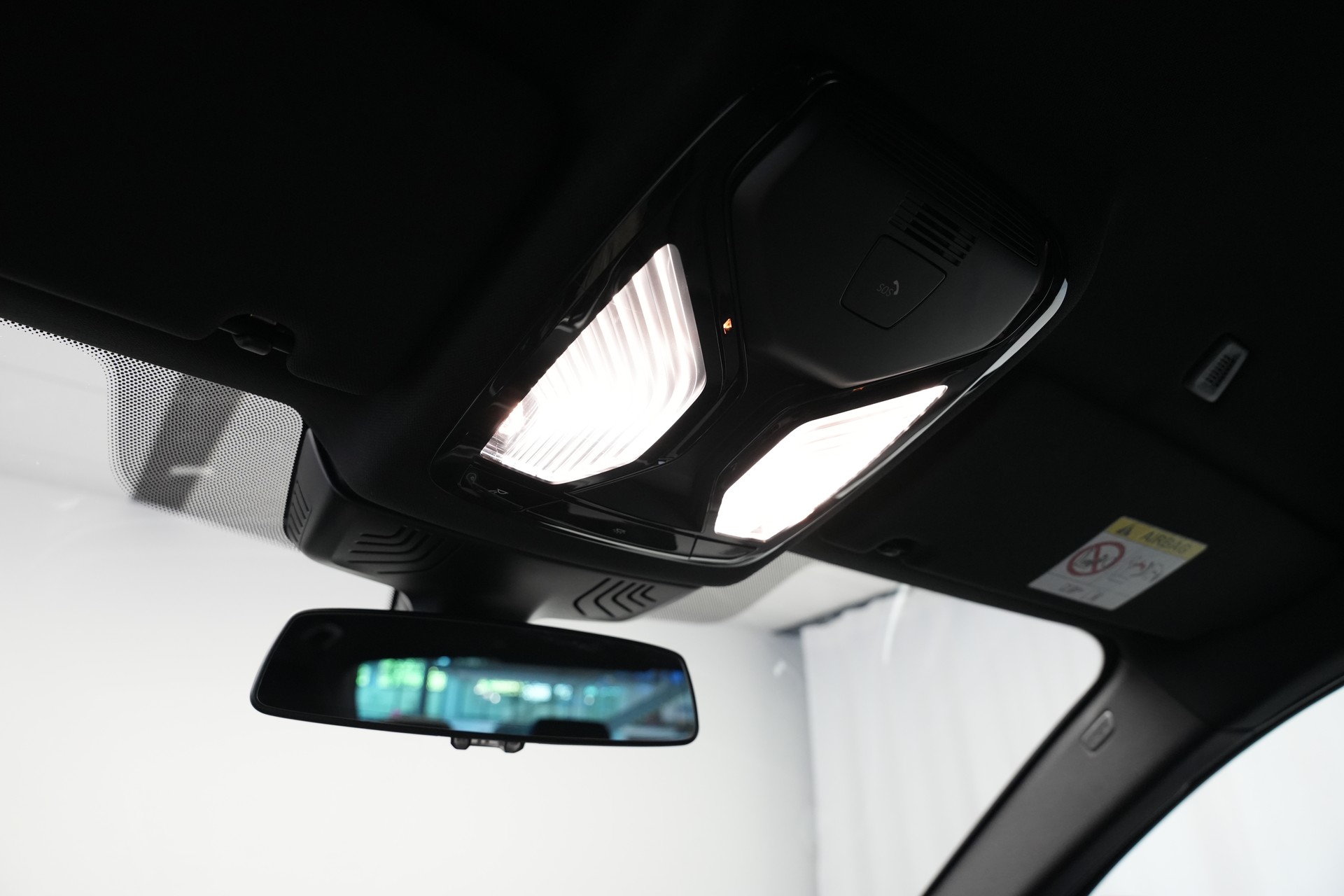 BMW 530d xDrive 48V M Sport Steptronic *AHK*-image-28