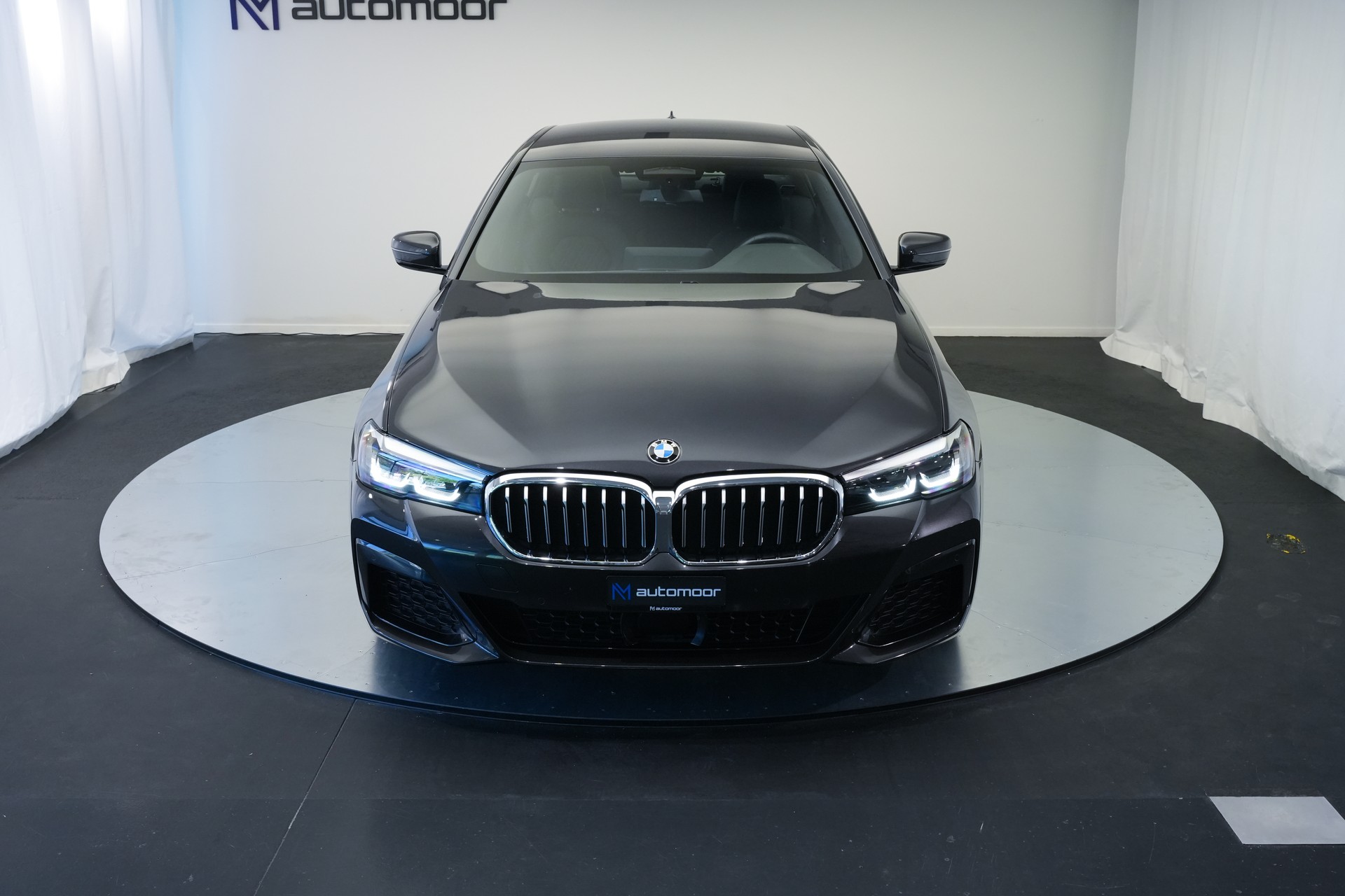 BMW 530d xDrive 48V M Sport Steptronic *AHK*-image-34