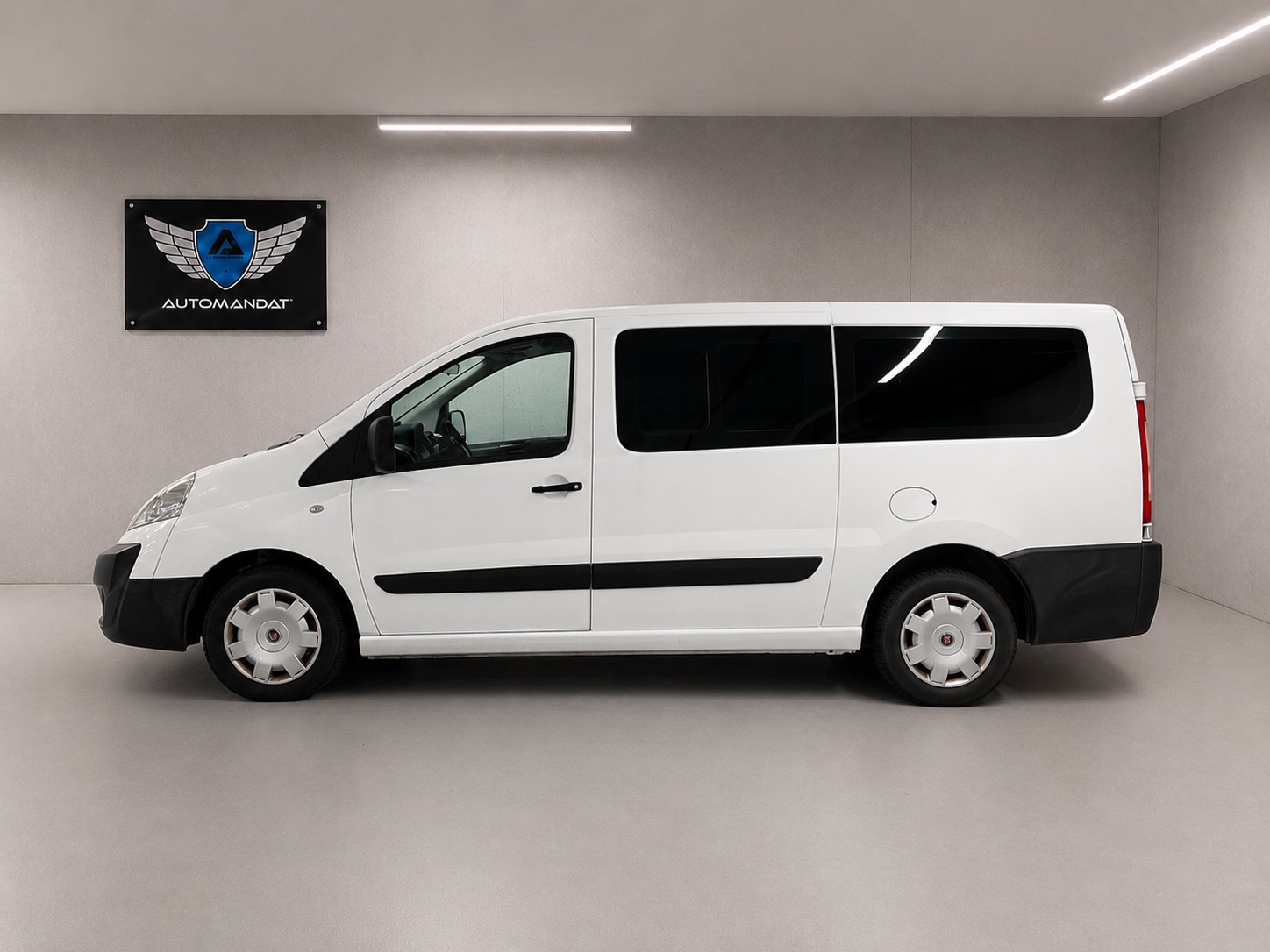 FIAT Scudo 2.0 MJ-showroom-element-1