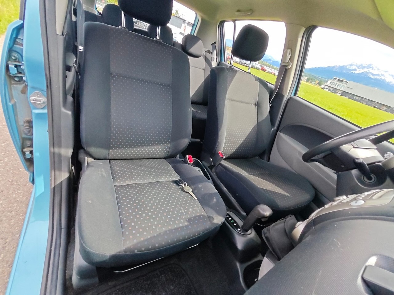 DAIHATSU Sirion 1.3 S eco-4WD Automatic-image-12