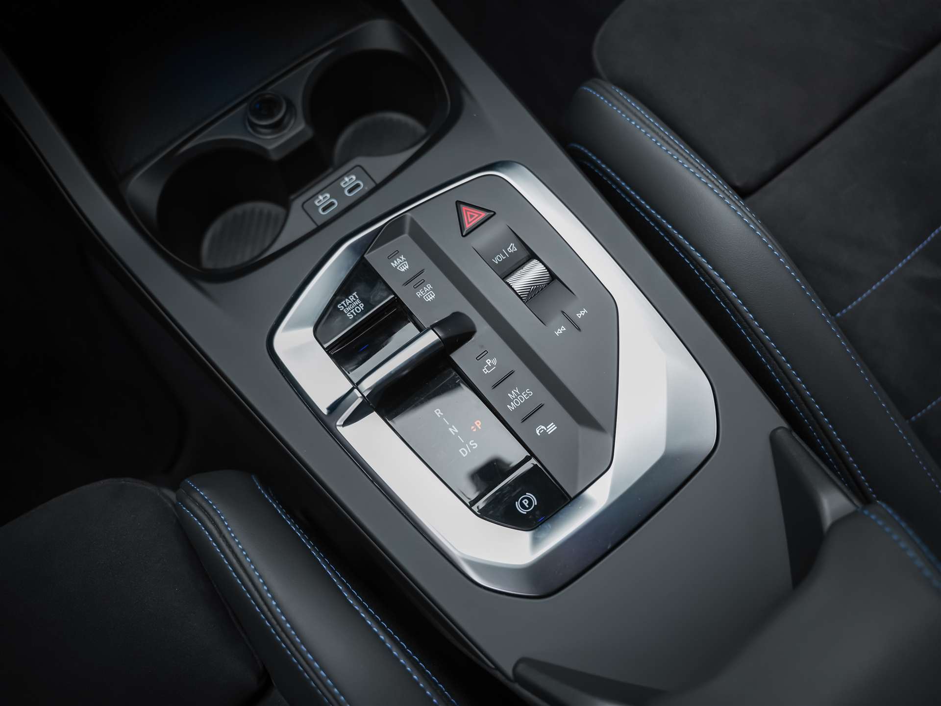 BMW 120 M Sport Steptronic *NEUES MODEL*Abstandsregler*Sitzheizung*-image-19