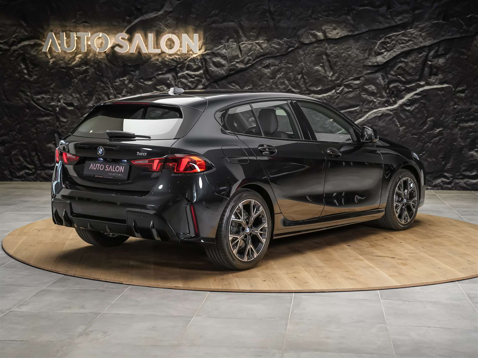 BMW 120 M Sport Steptronic *NEUES MODEL*Abstandsregler*Sitzheizung*-image-5