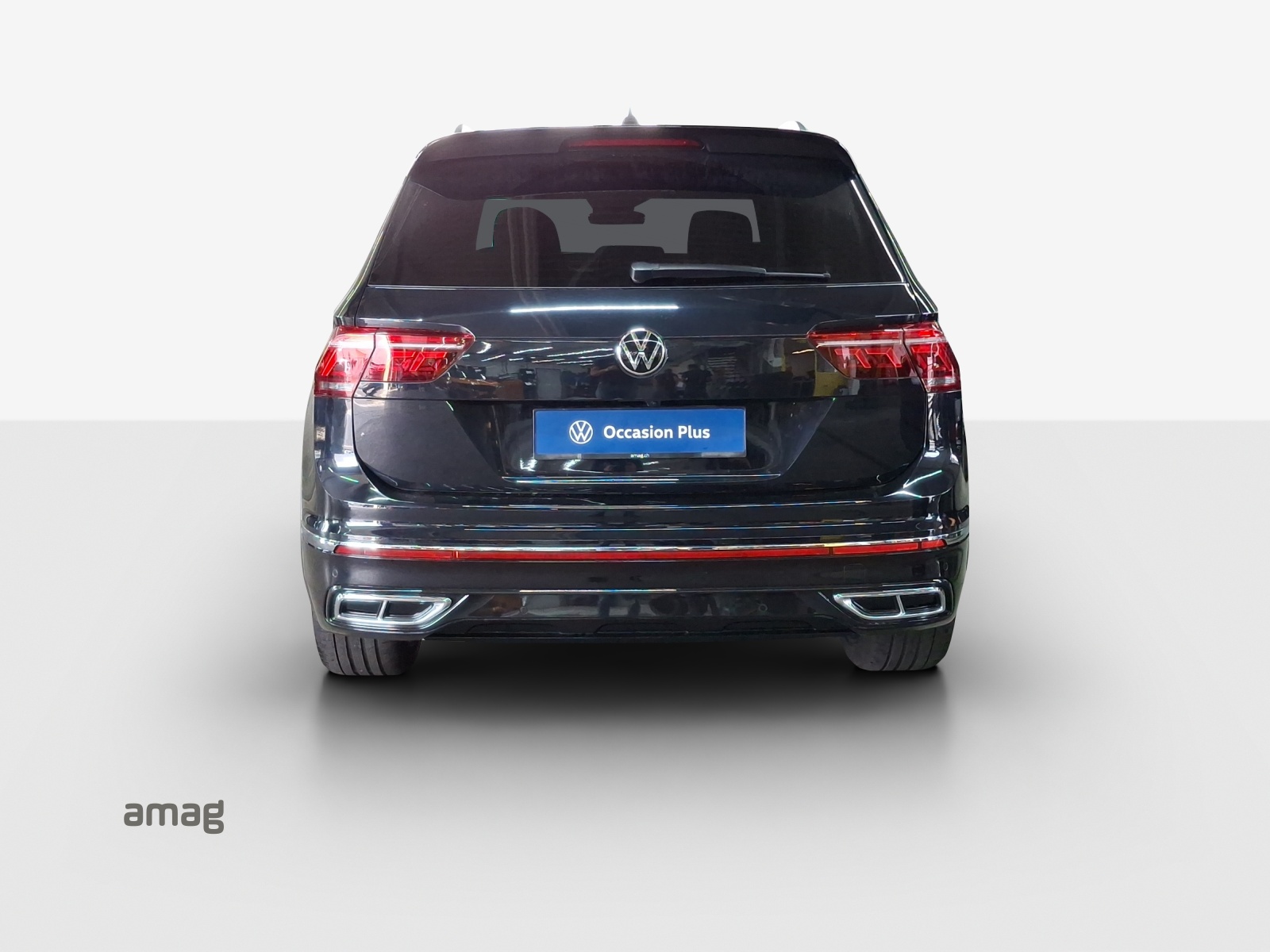 VW Tiguan 2.0TSI R-Line 4Motion DSG-showroom-element-3