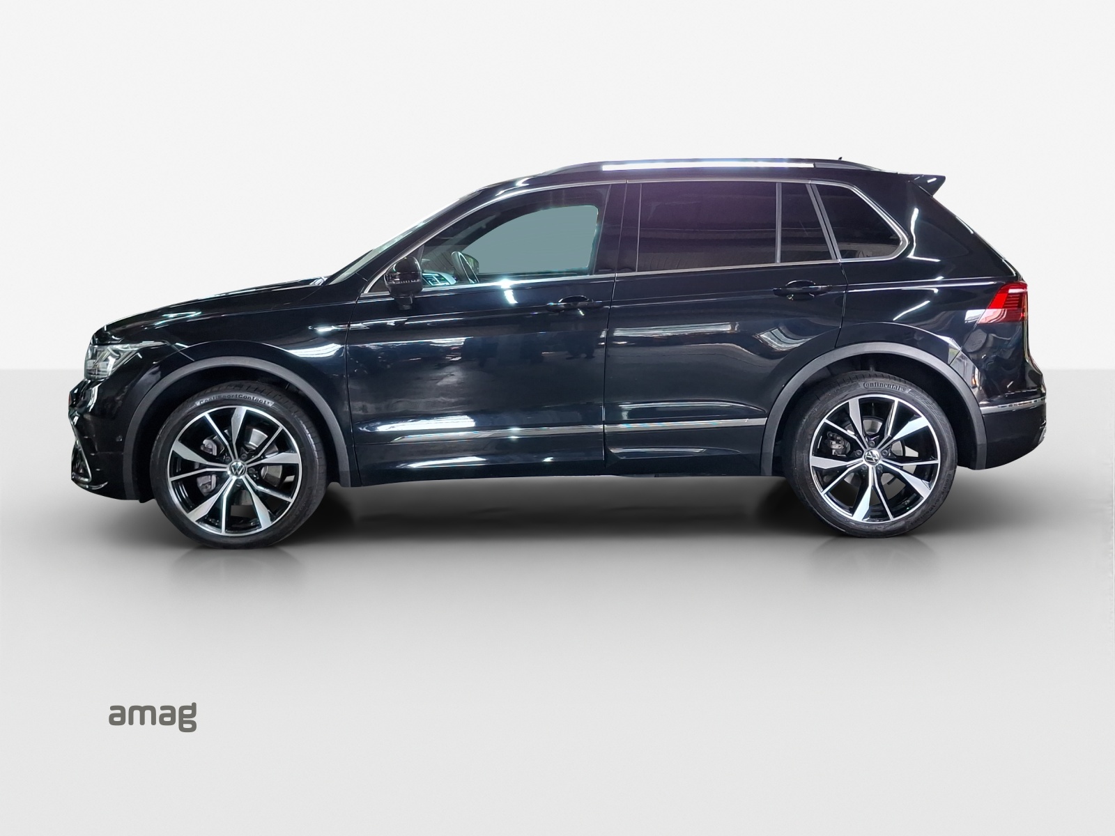 VW Tiguan 2.0TSI R-Line 4Motion DSG-showroom-element-1