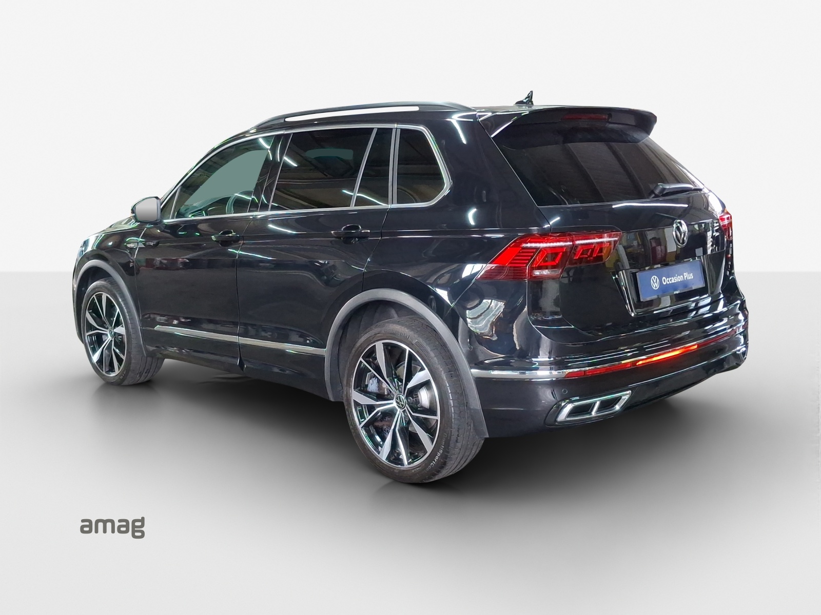 VW Tiguan 2.0TSI R-Line 4Motion DSG-showroom-element-2