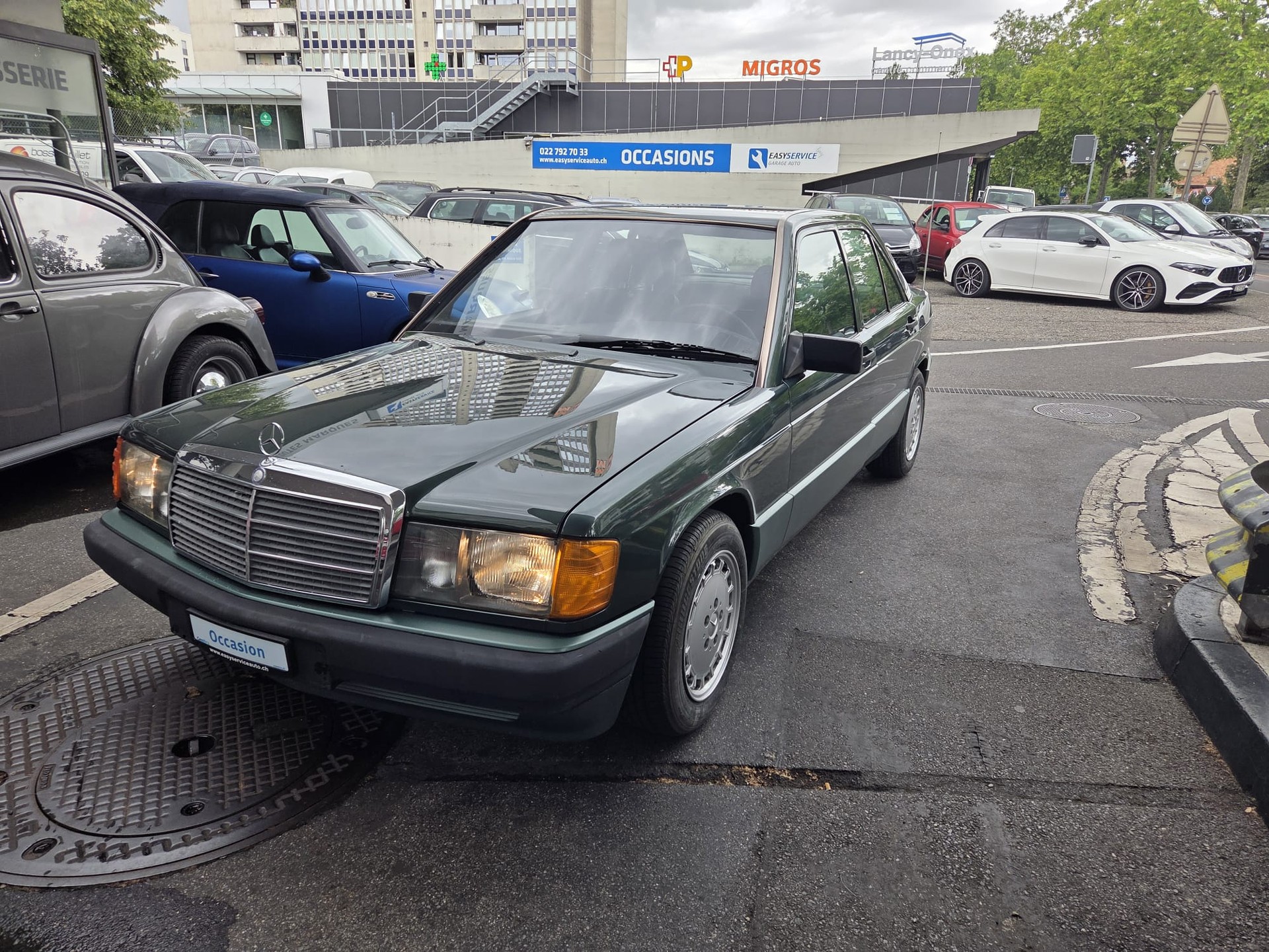 MERCEDES-BENZ 190 E 2.6