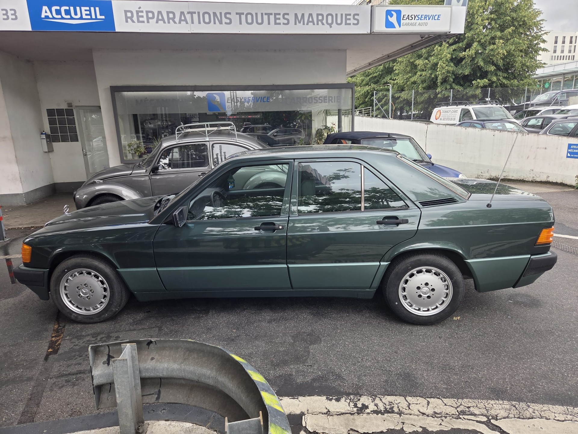 MERCEDES-BENZ 190 E 2.6-image-4