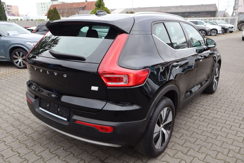 VOLVO XC40 T4 PHEV Core DCT-showroom-element-3