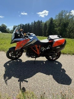 KTM 1290 Super Duke GT-image-0