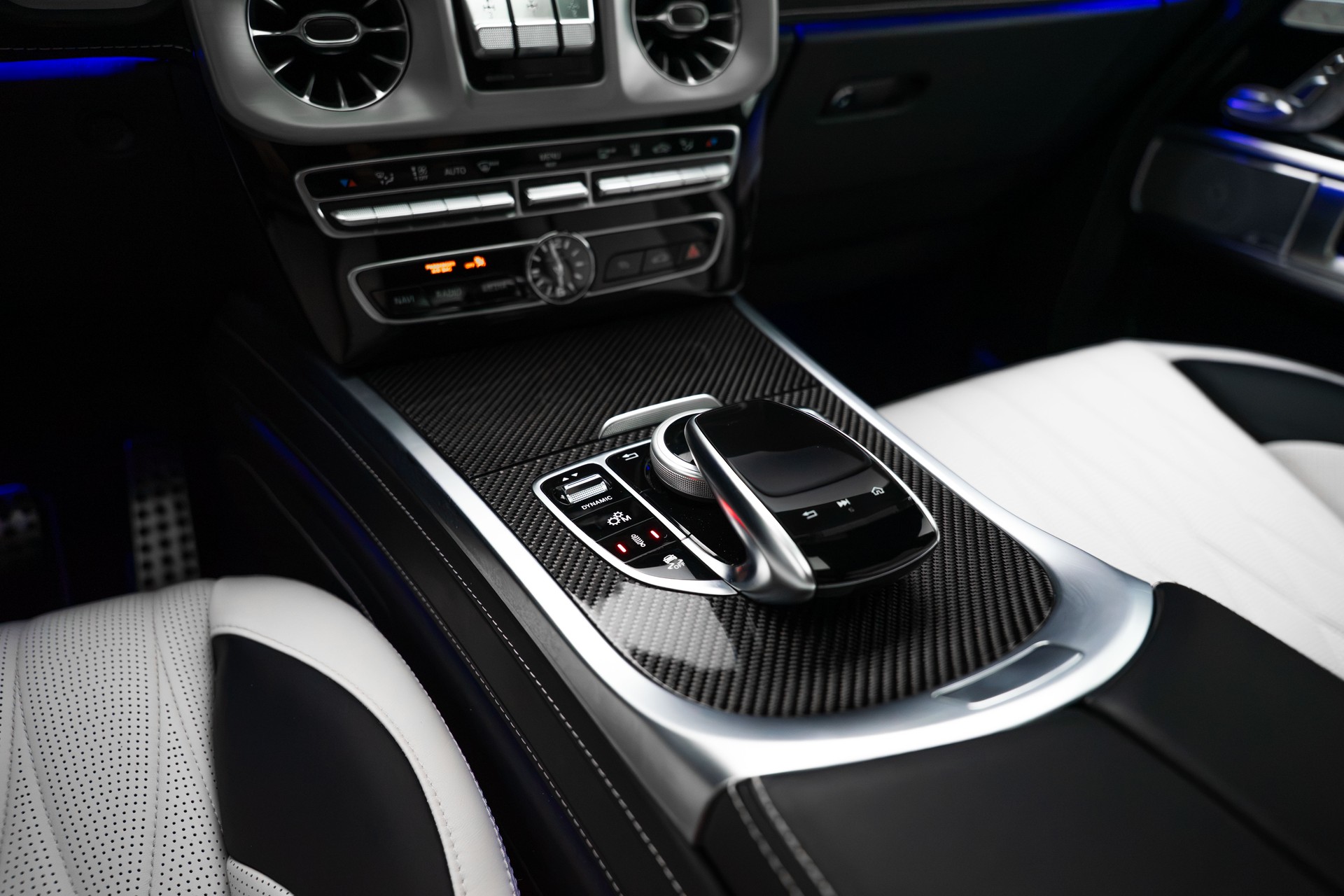 MERCEDES-BENZ G 63 AMG Speedshift Plus G-Tronic - CT Carbon-image-31
