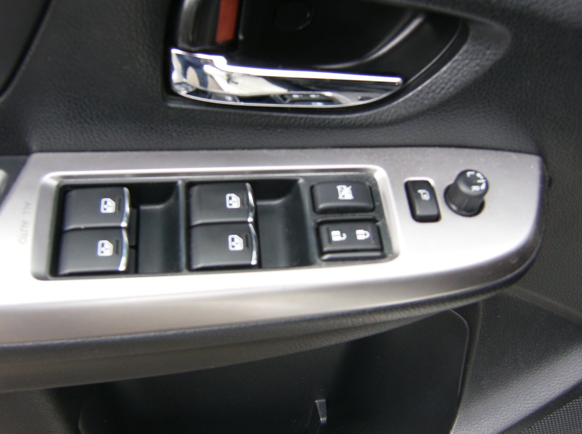 SUBARU Levorg 1.6DIT Swiss S AWD Lineartronic-image-12