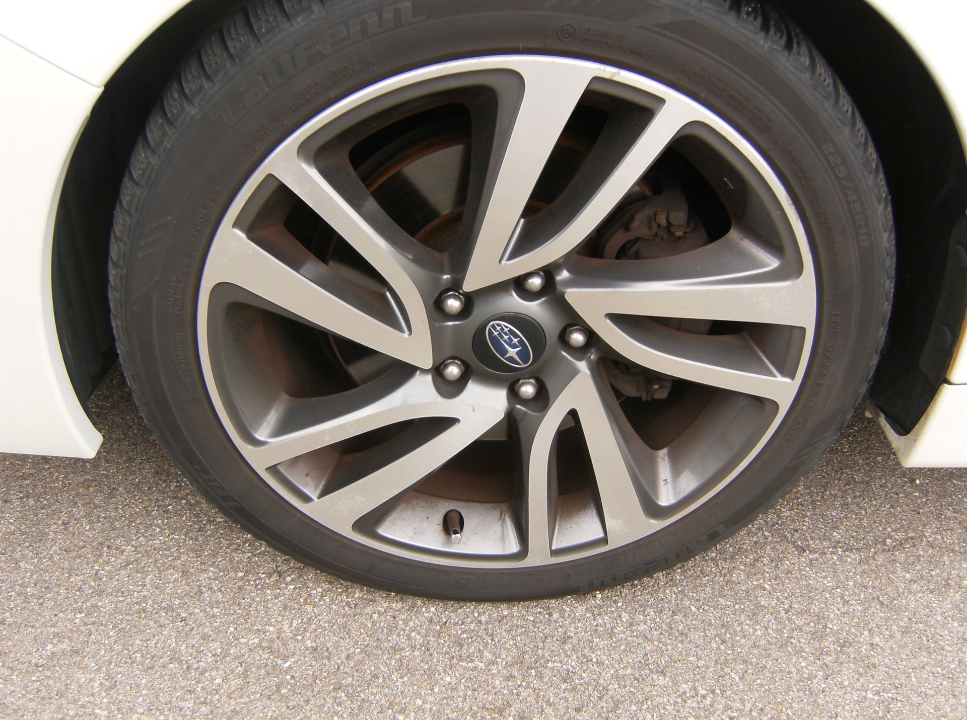 SUBARU Levorg 1.6DIT Swiss S AWD Lineartronic-image-13