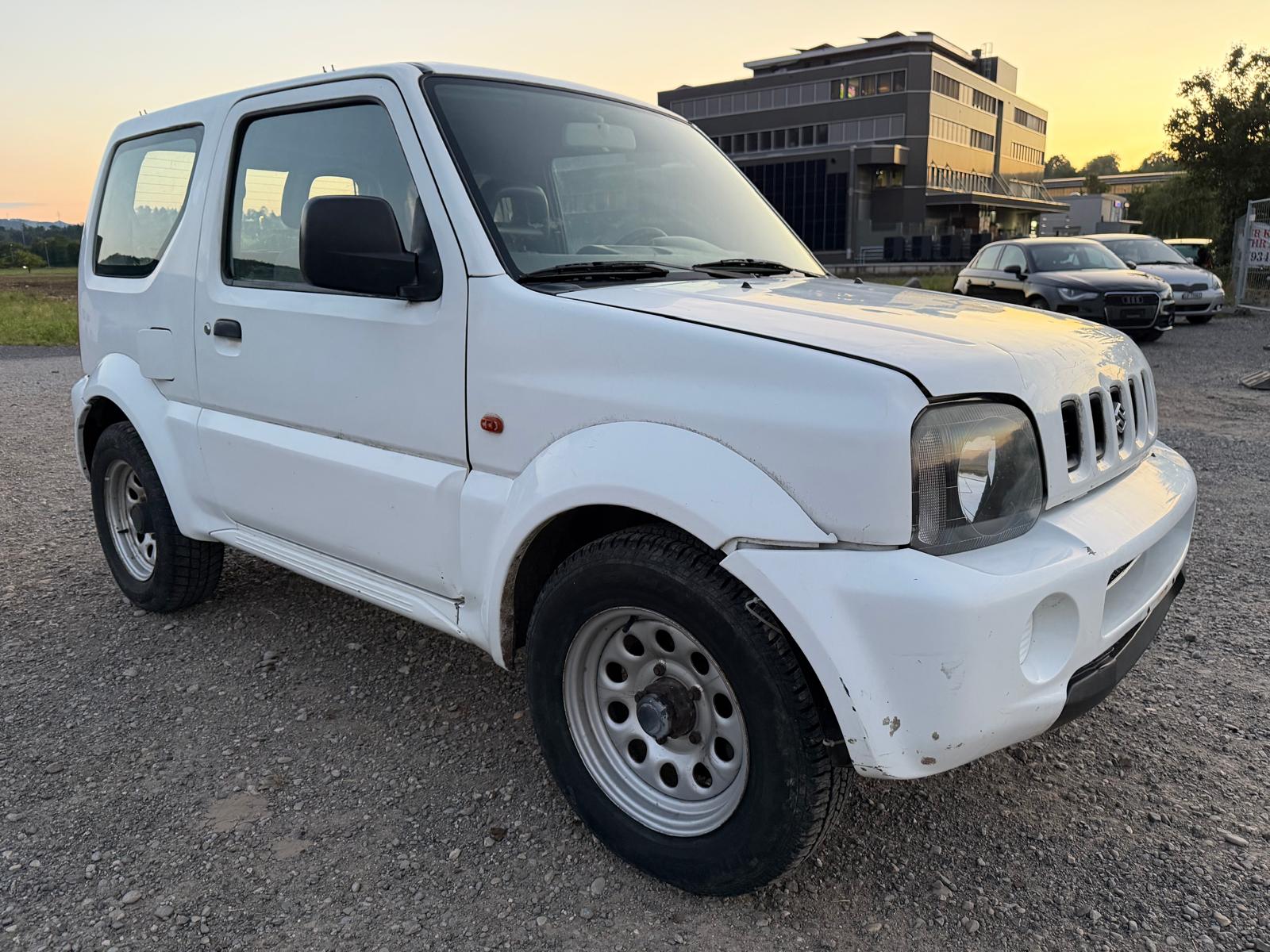 SUZUKI Jimny 1.3 16V JLX