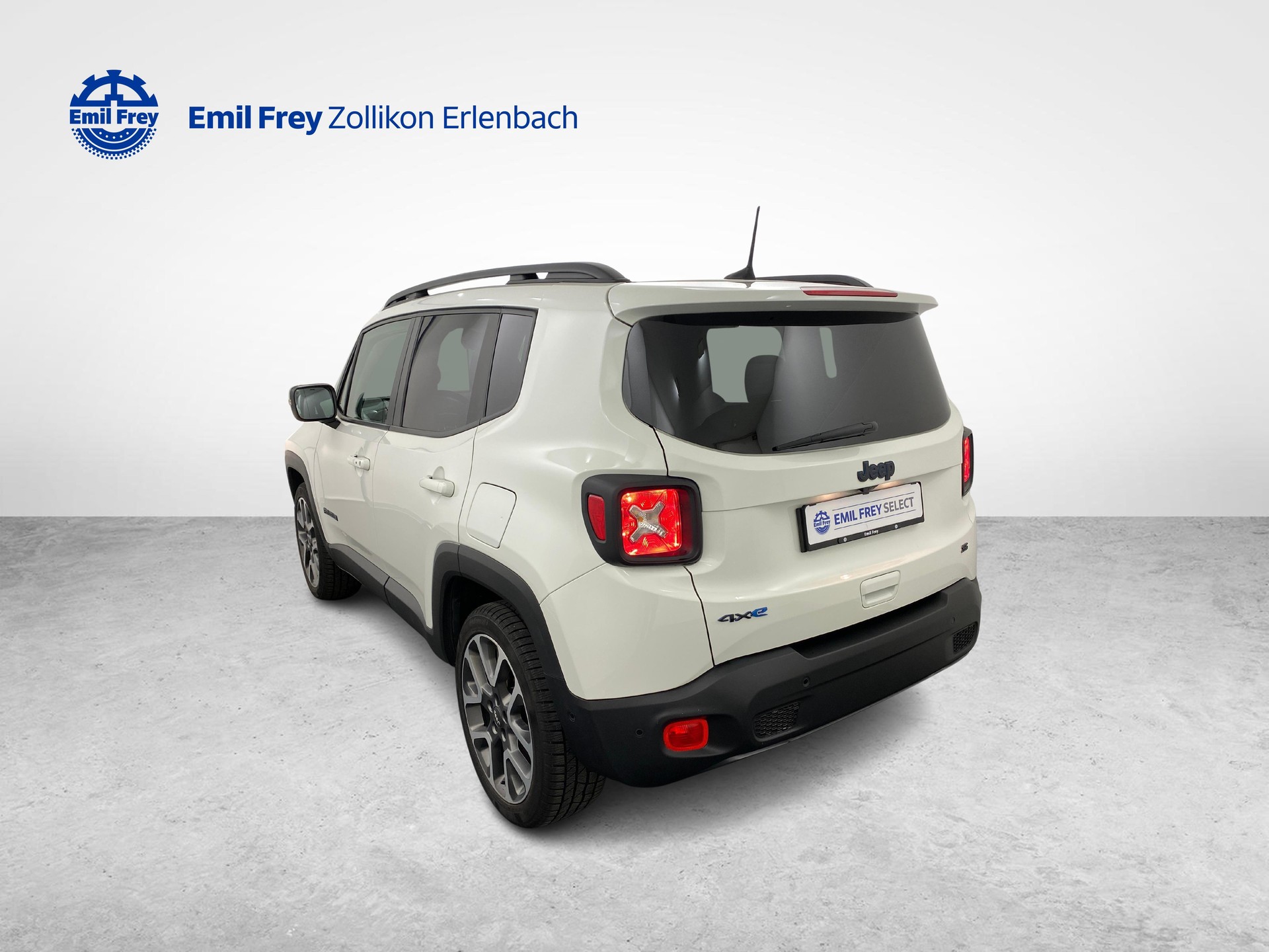 JEEP Renegade 1.3 S 4xe-showroom-element-1
