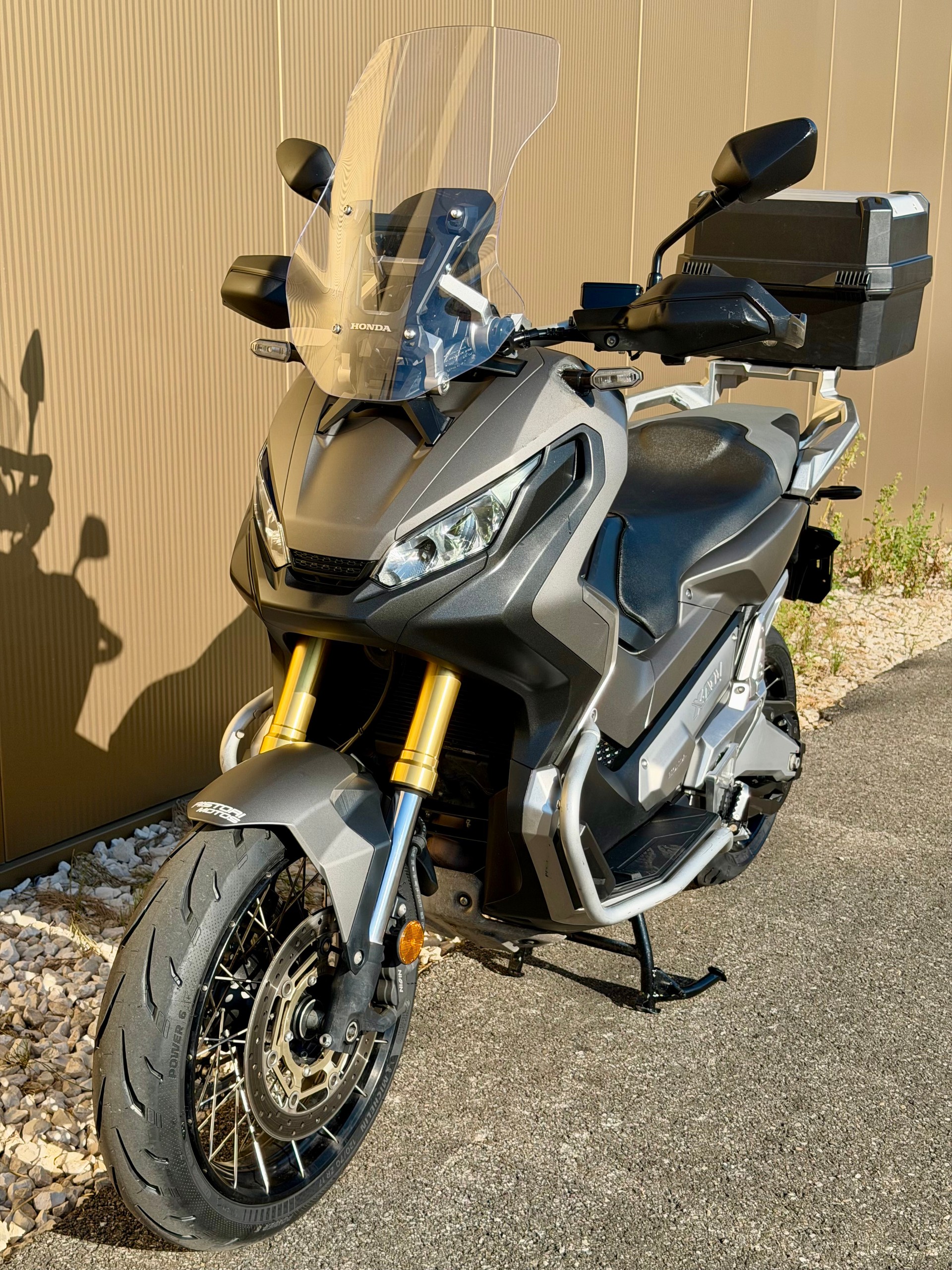HONDA X-ADV 750 ABS-image-7