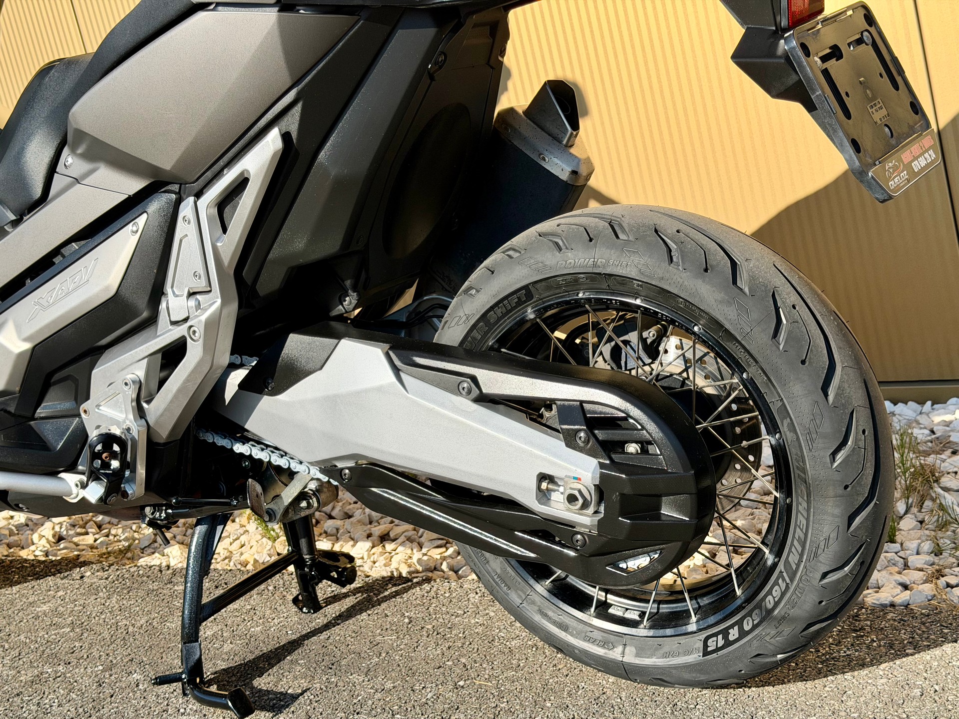 HONDA X-ADV 750 ABS-image-13