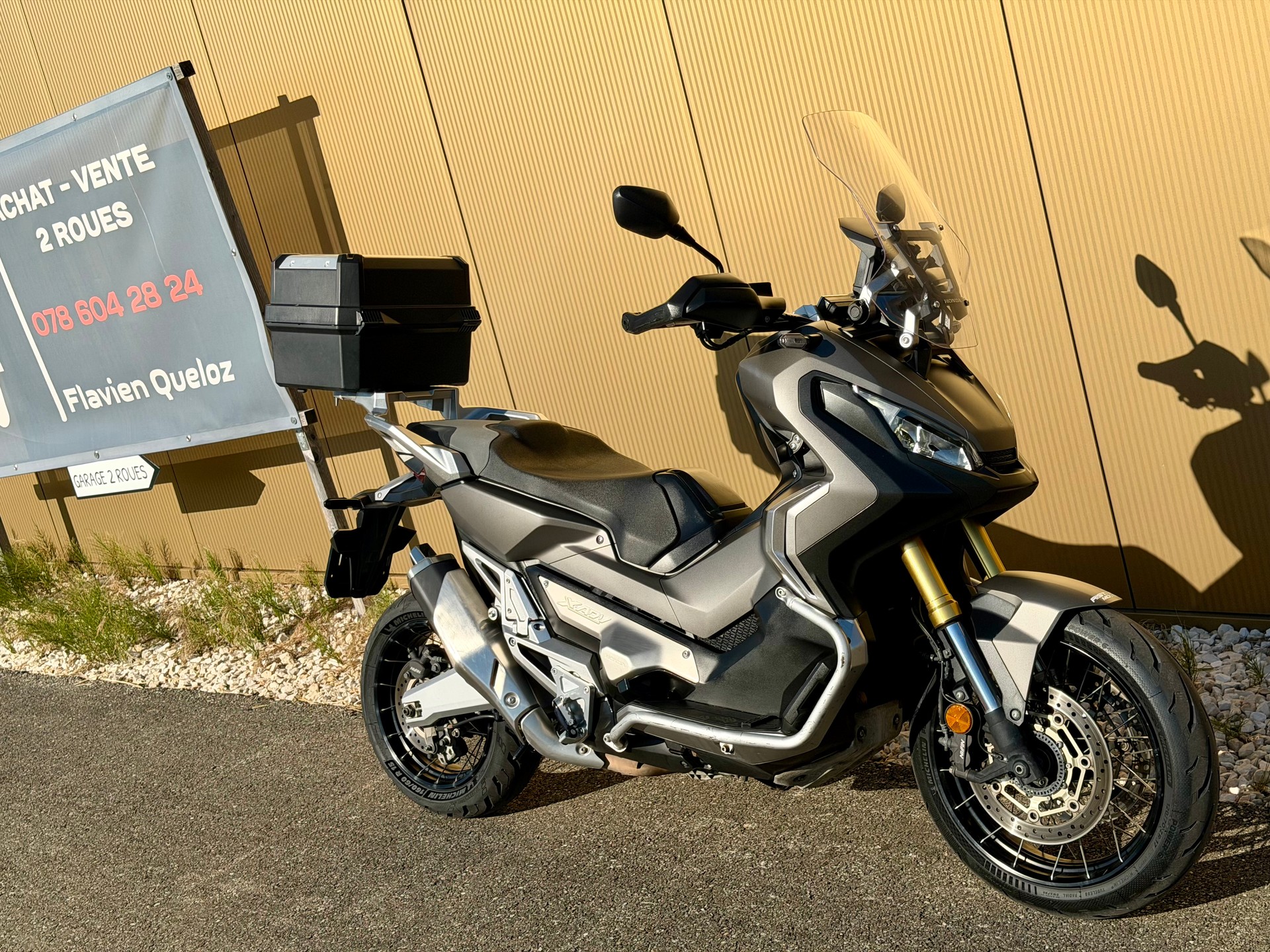 HONDA X-ADV 750 ABS-image-2