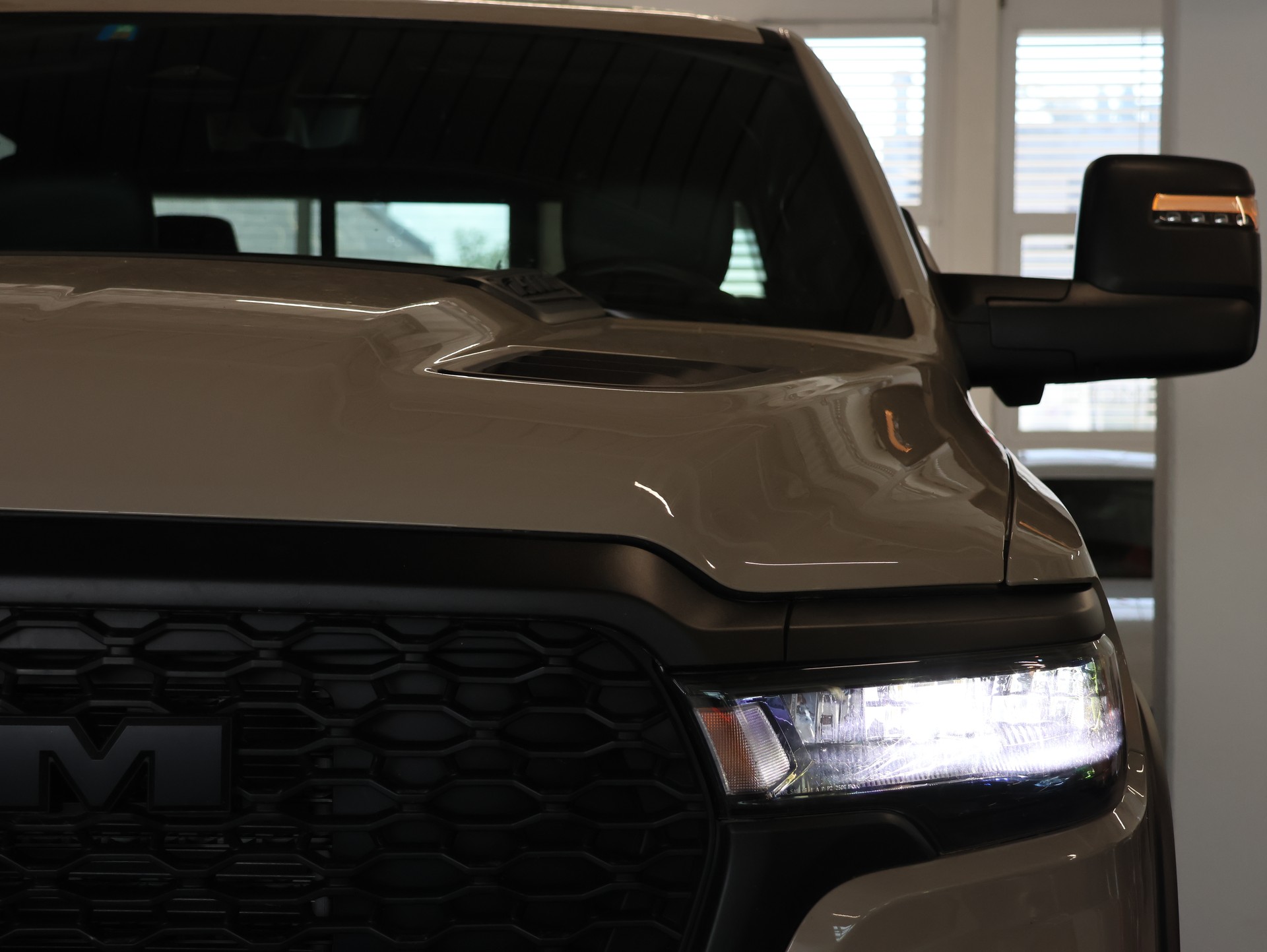 DODGE Dodge Ram 1500 *Panoramadach* *Harman Kardon* *360 Kamera*-image-7