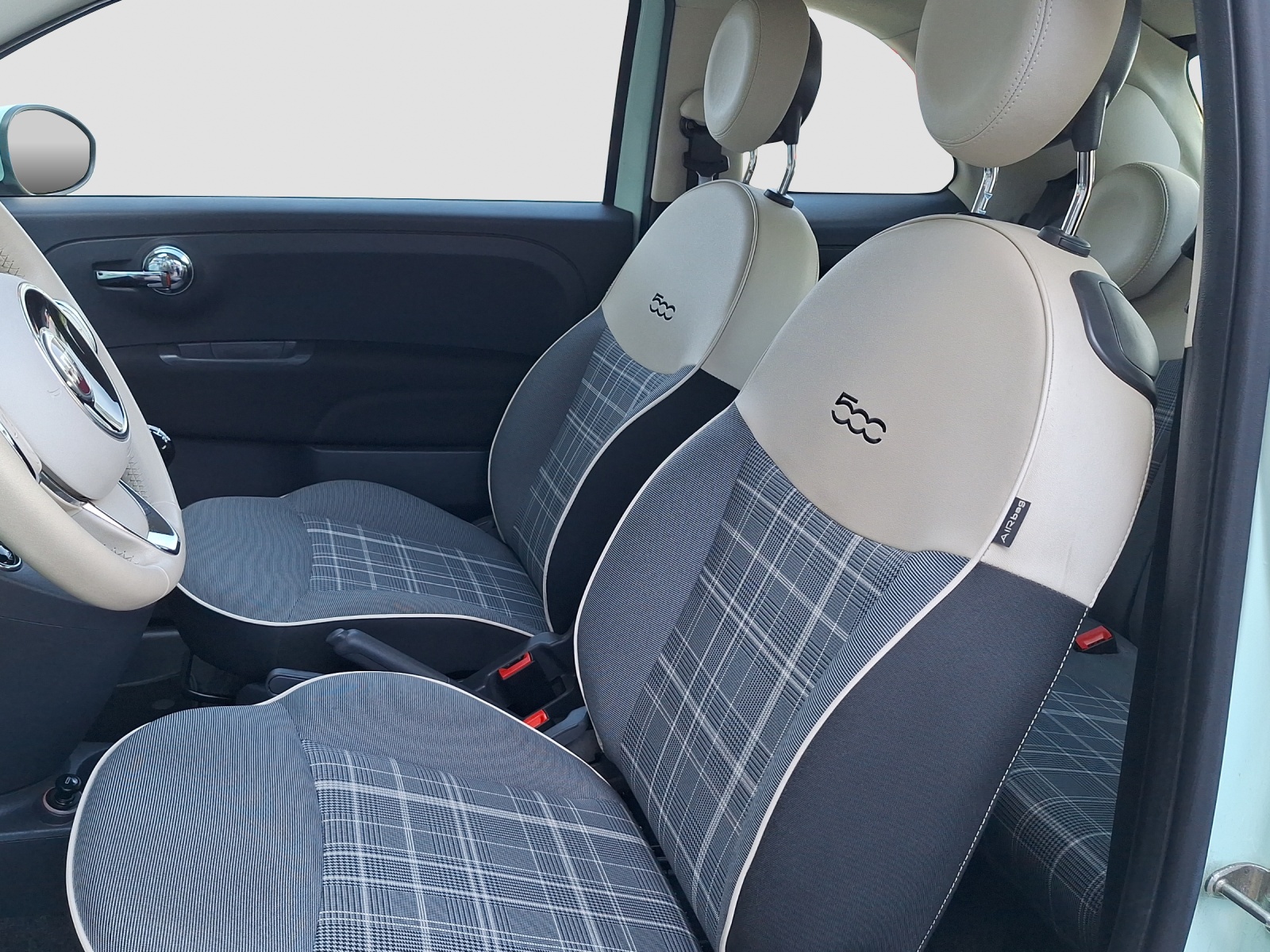 FIAT 500 C 0.9 T TwinAir Pop Star-image-18