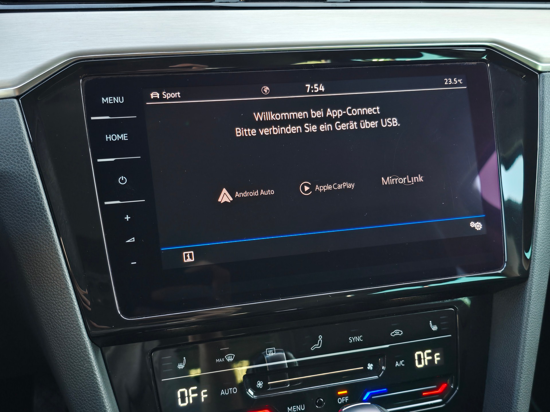 VW Passat 2.0 TDI BMT Elegance 4Motion DSG-image-23
