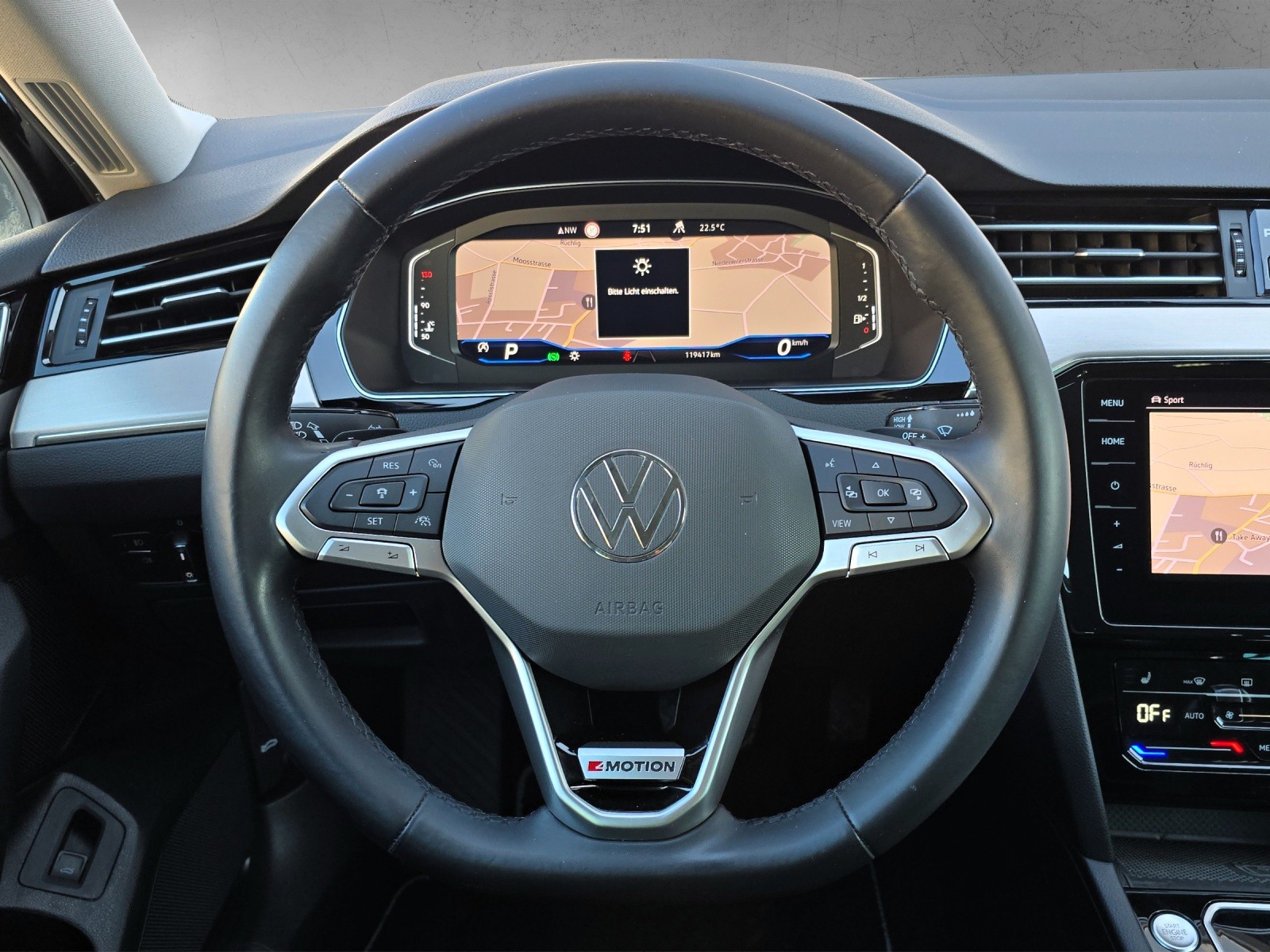 VW Passat 2.0 TDI BMT Elegance 4Motion DSG-image-13