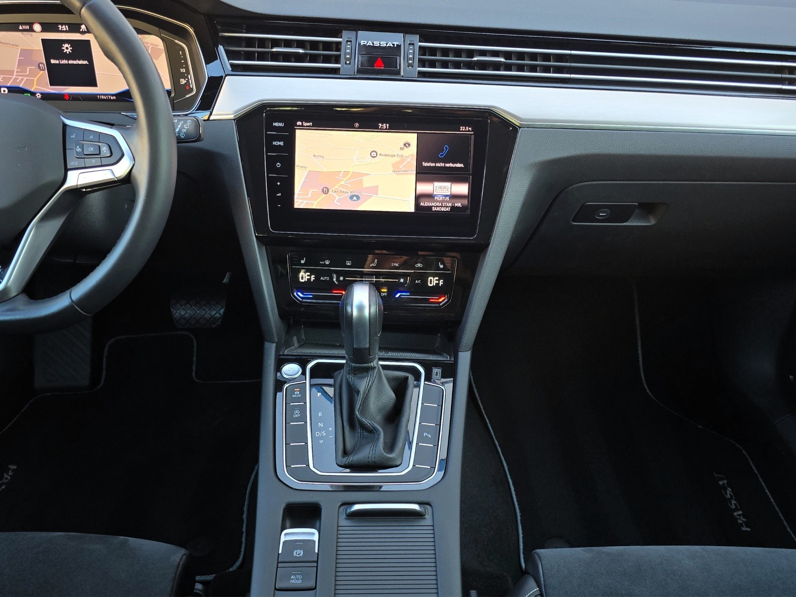 VW Passat 2.0 TDI BMT Elegance 4Motion DSG-image-12