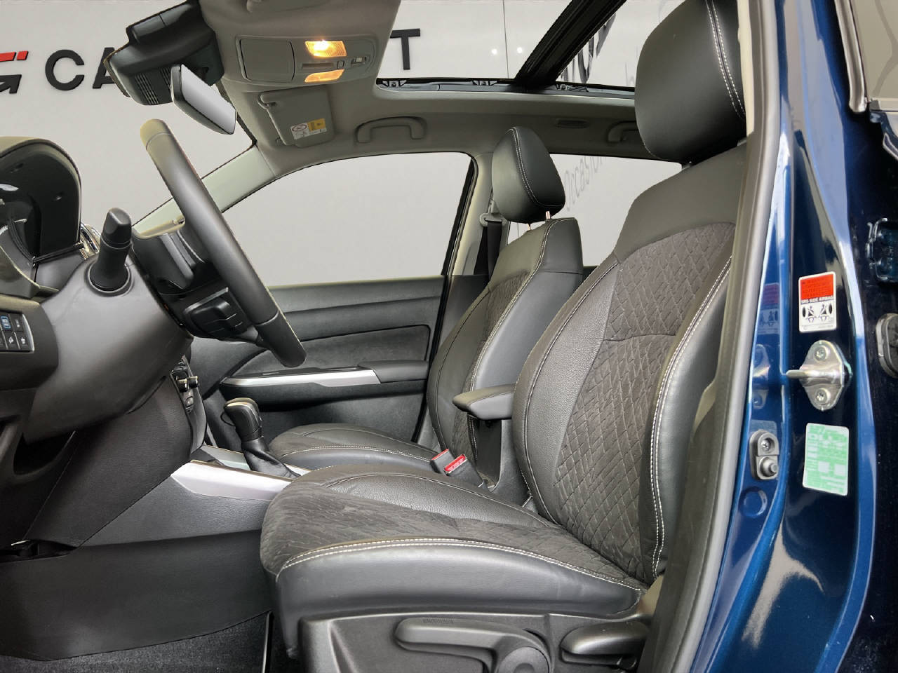 SUZUKI Vitara 1.5 AGS 4x4 Mild-Hybrid GLX Pano-image-21