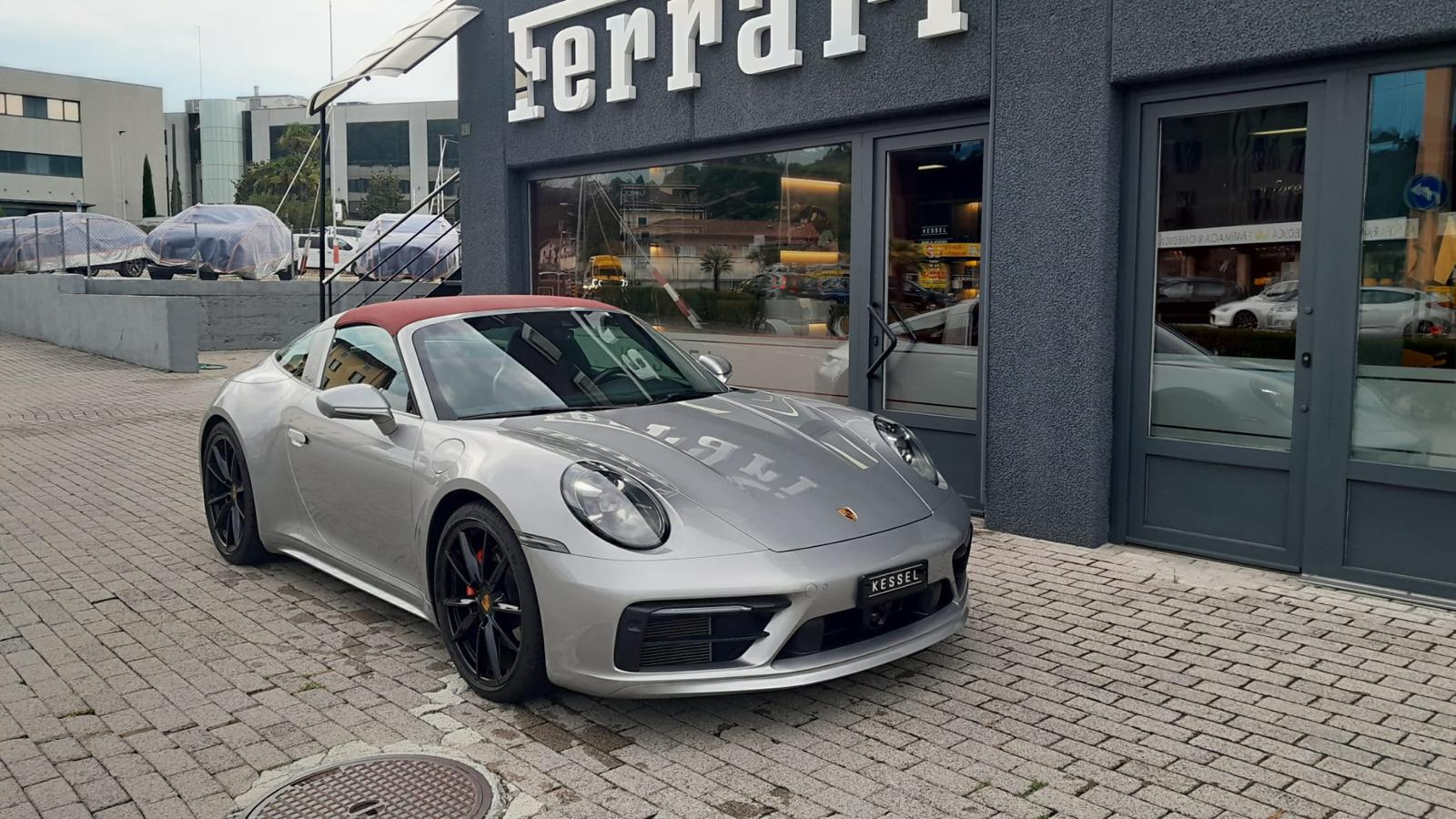 PORSCHE 911 Targa 4S