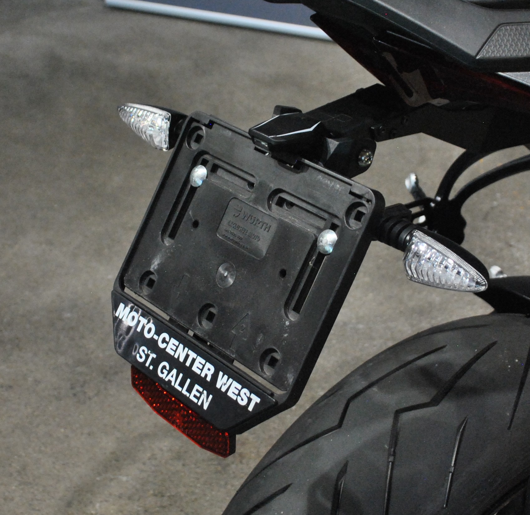 APRILIA Tuono V4 1100-image-8