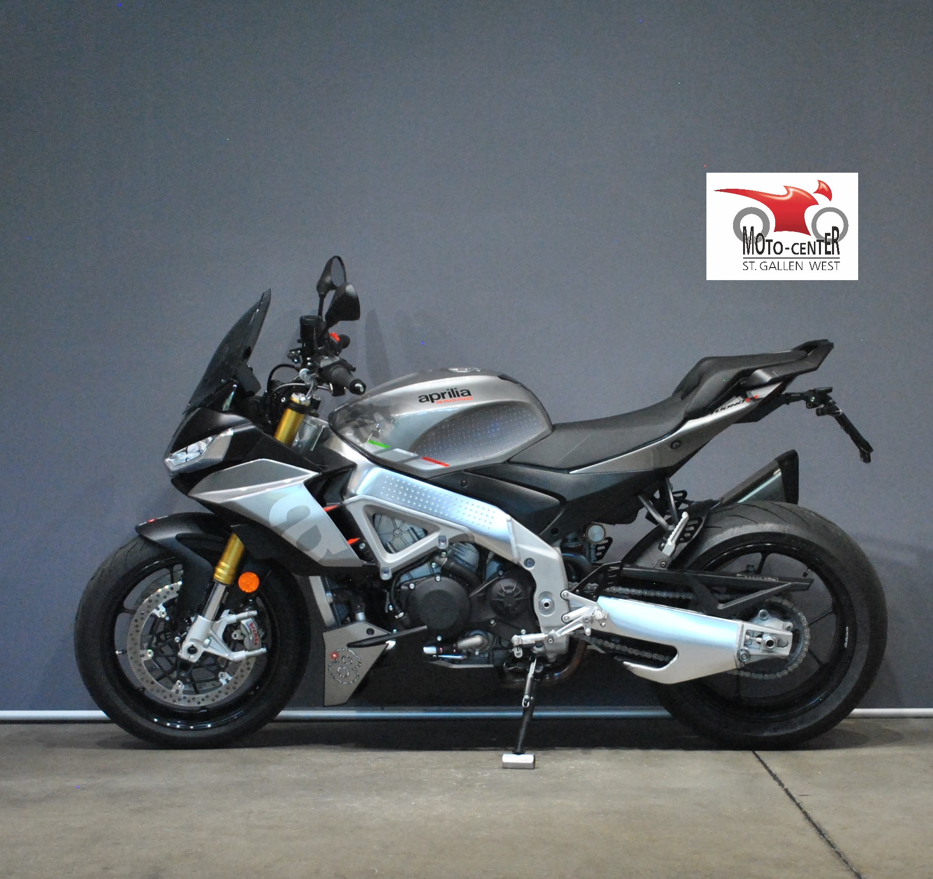 APRILIA Tuono V4 1100-image-2
