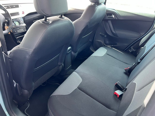 CITROEN C3 1.4i Swiss Style-image-12