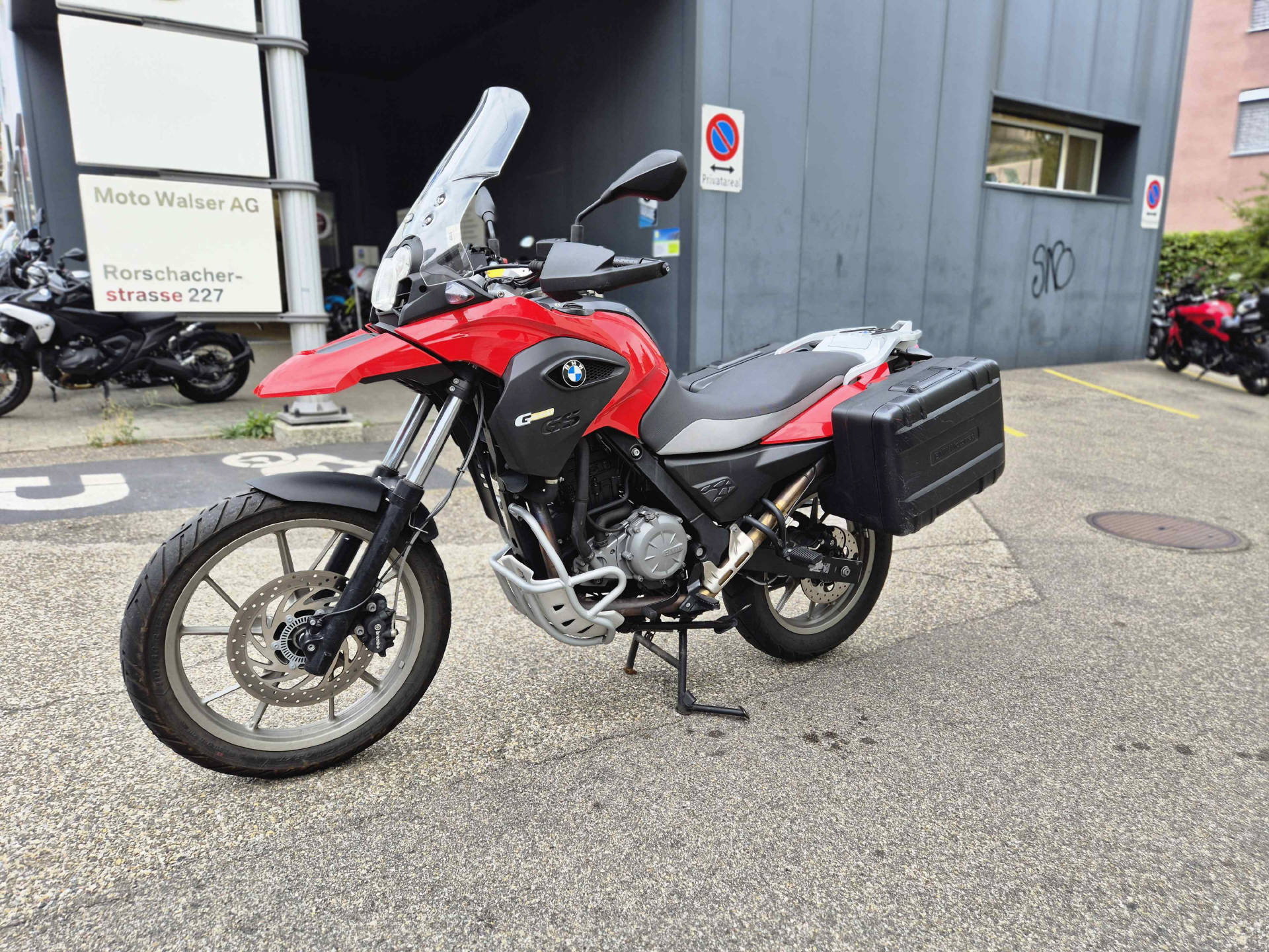 BMW G 650 GS-showroom-element-1