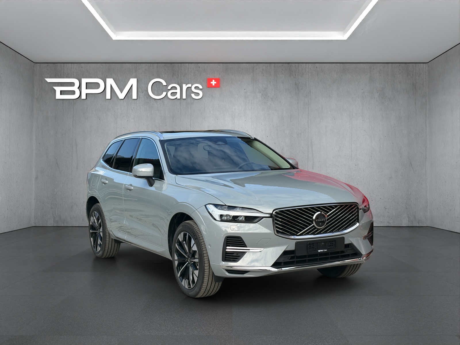 VOLVO XC60 T6 eAWD PluginHybrid Ultra Bright Geartronic-showroom-element-2