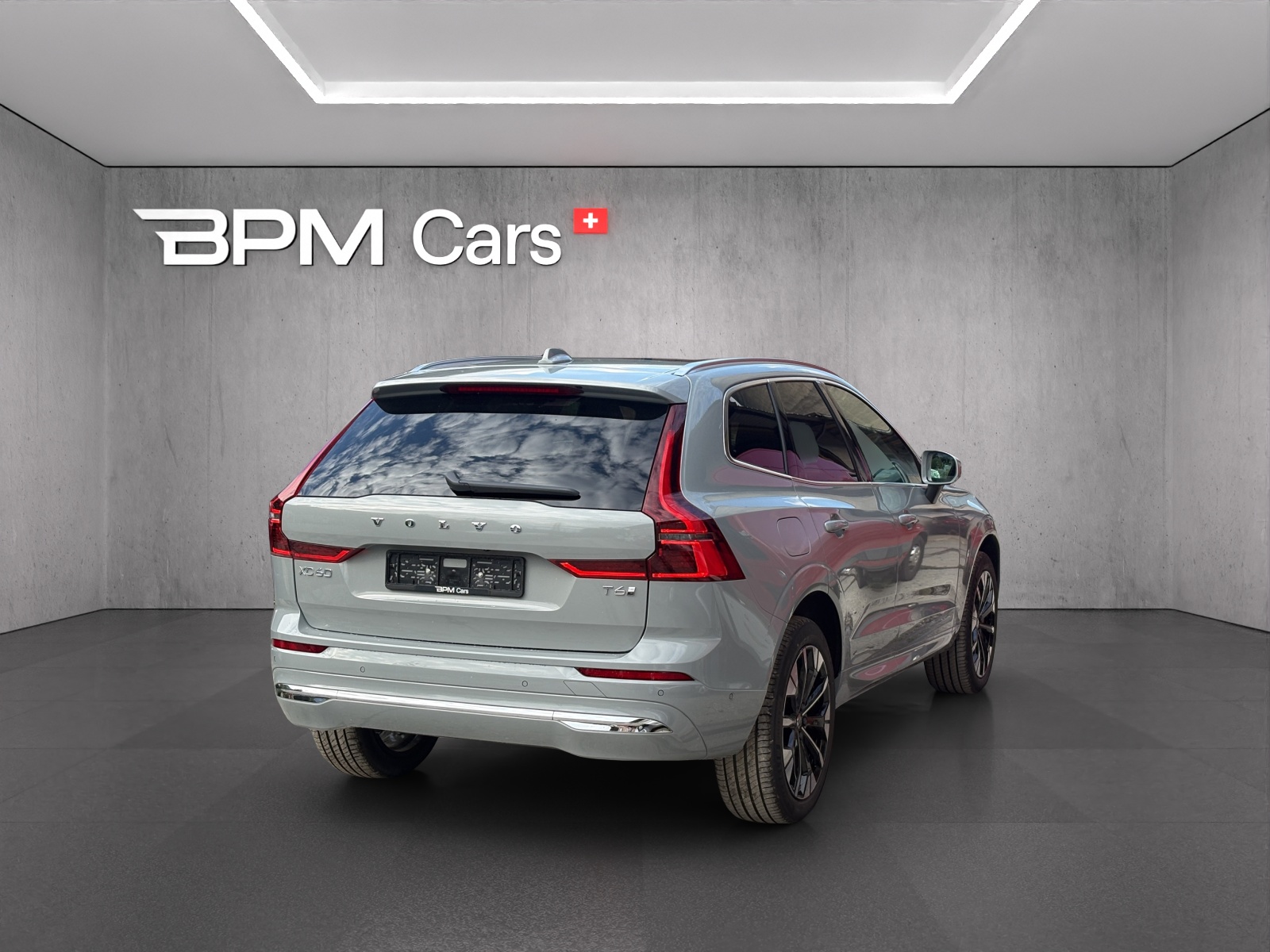 VOLVO XC60 T6 eAWD PluginHybrid Ultra Bright Geartronic-showroom-element-3
