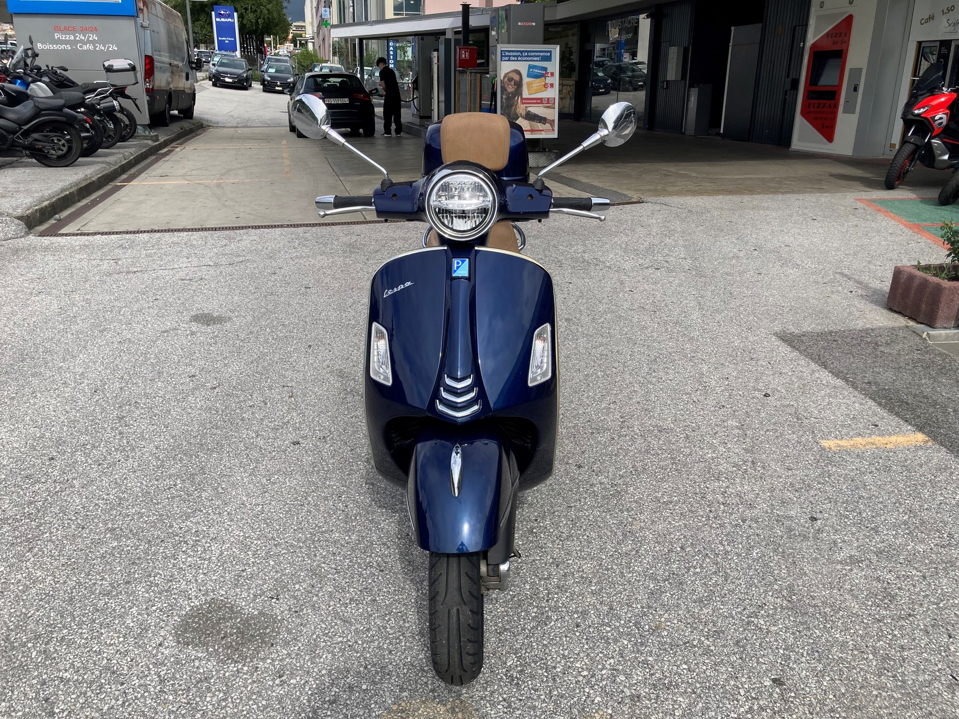 PIAGGIO Vespa GTS 300 HPE ABS/ASR-image-0