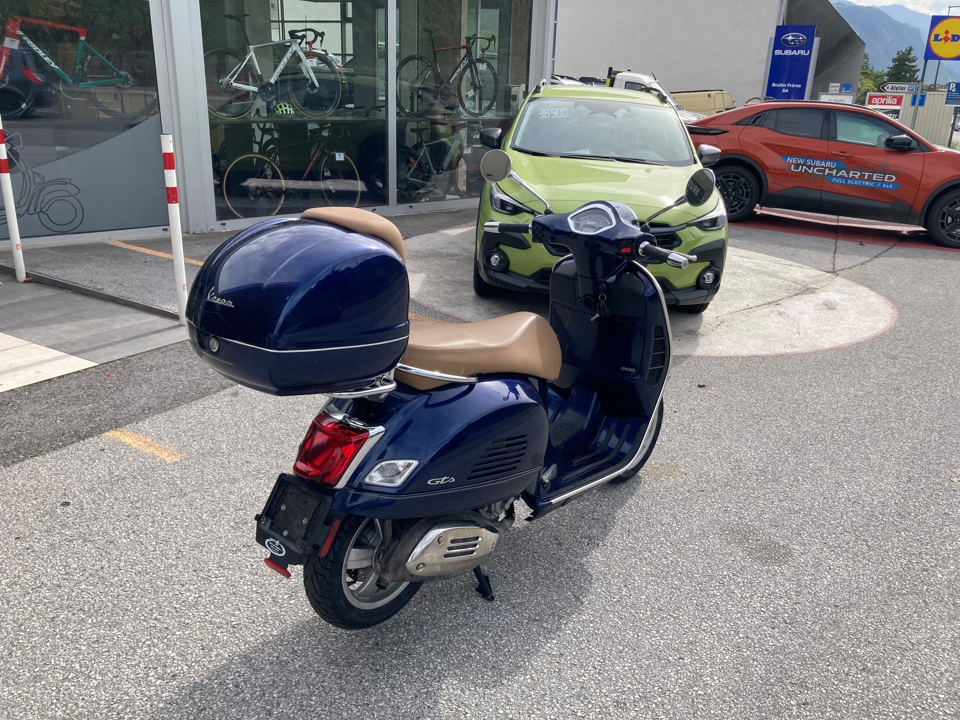 PIAGGIO Vespa GTS 300 HPE ABS/ASR-image-6