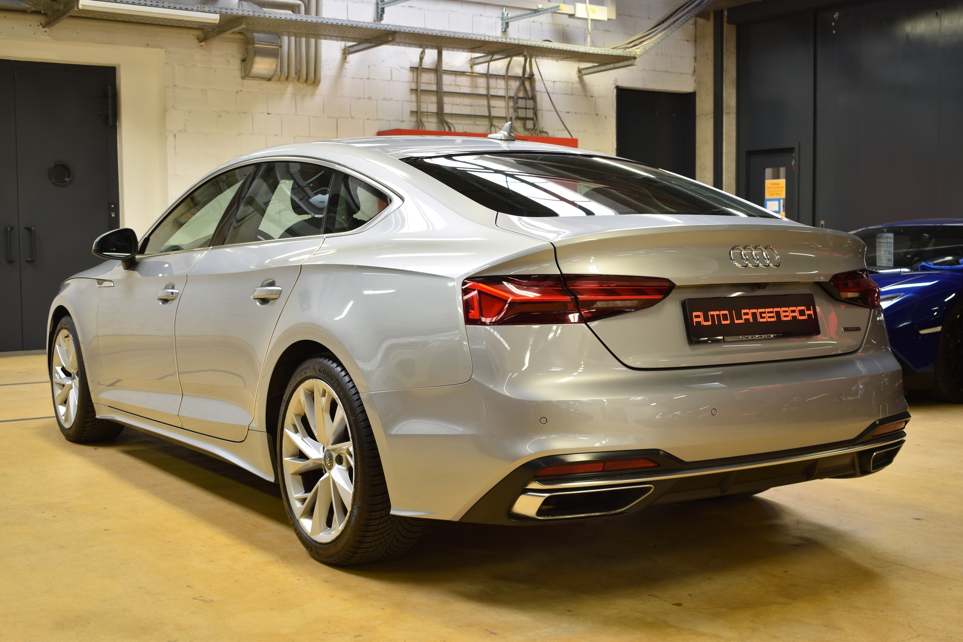 AUDI A5 Sportback 40 TDI Sport quattro S-tronic - FaceLift Modell 2021 - 190PS-showroom-element-2