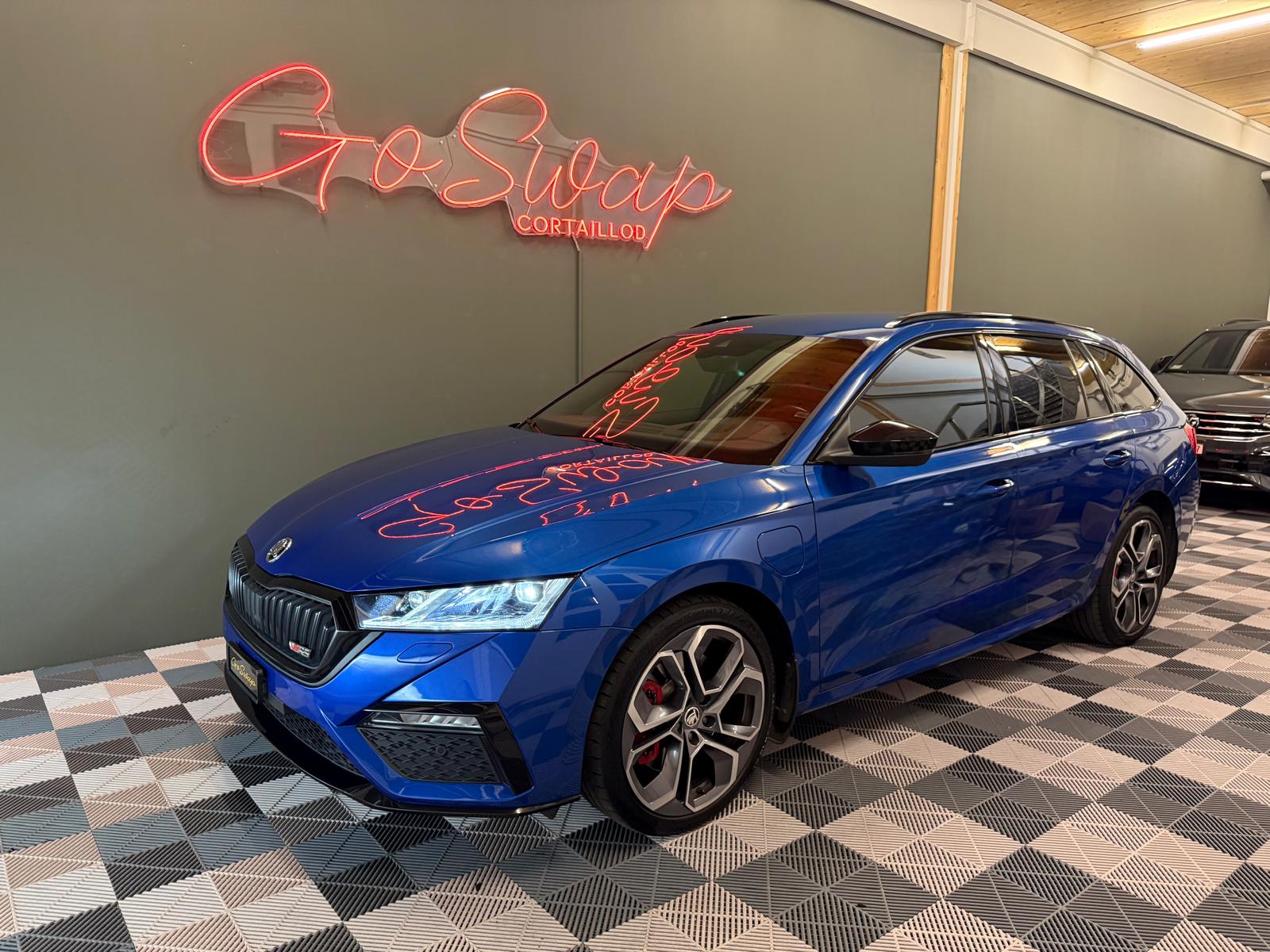 SKODA Octavia Combi 1.4 TSI PHEV DSG RS